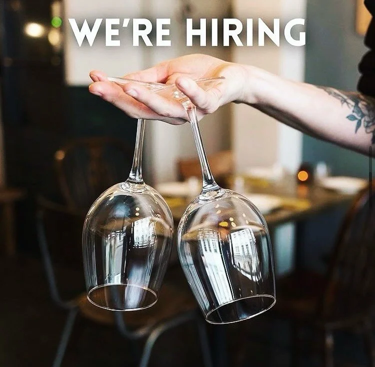 WE&rsquo;RE HIRING! ✨
Studenten / flexi&rsquo;s voor donderdagen en/of flexibele dagen - met ervaring! 
We zoeken zaalpersoneel dat ook bar/keuken wil leren. 
💌 mail naar info@amaro.gent