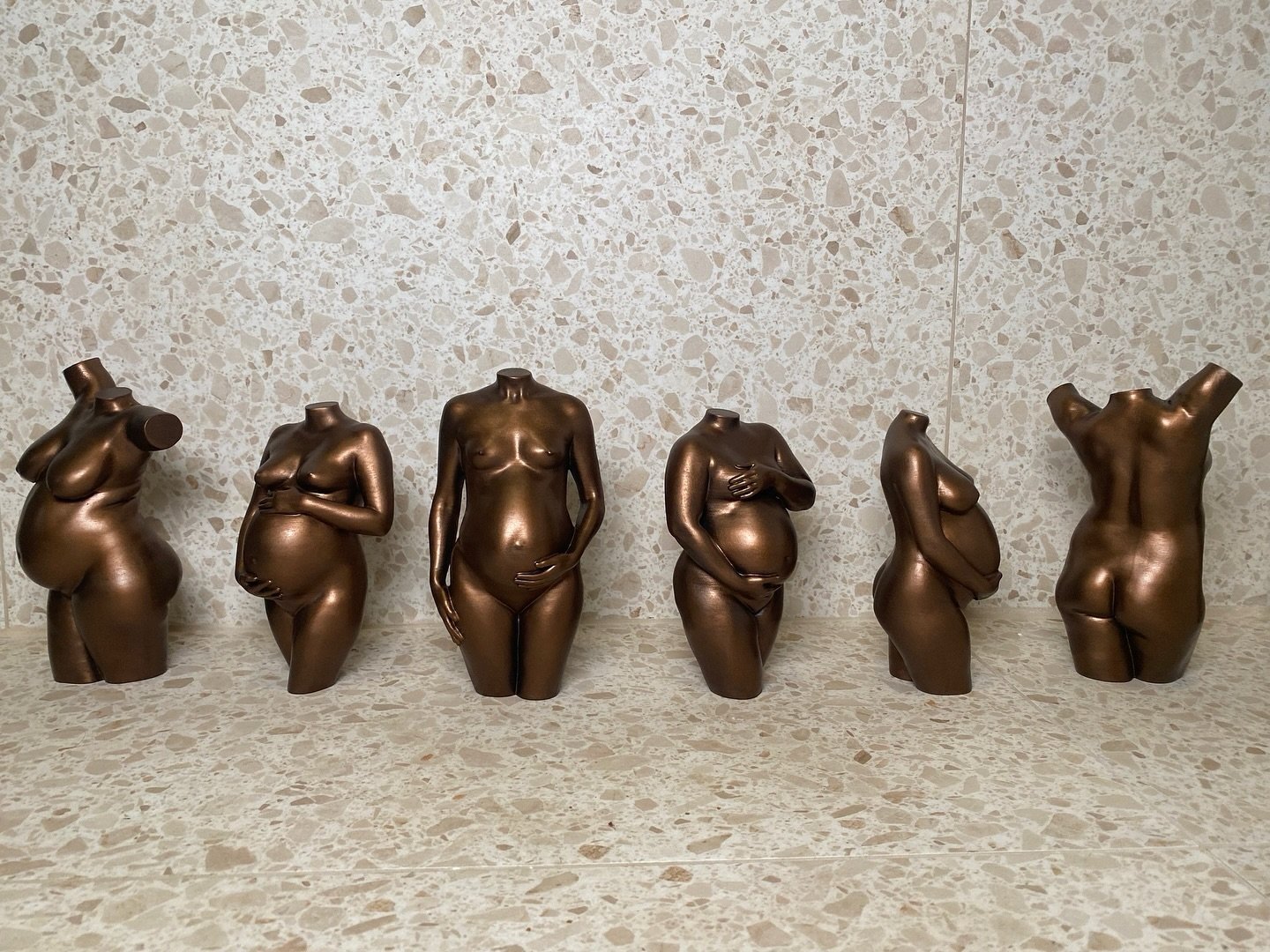 Recent Bronze Look line up ✨ Our most popular finish of late.
Which finish would you choose for your sculpture? 
Our standard sculptures come in Bronze Look 🤎, Brass Look 💛, Matte White 🤍 and Matte Black 🖤
When you come into the studio for your i
