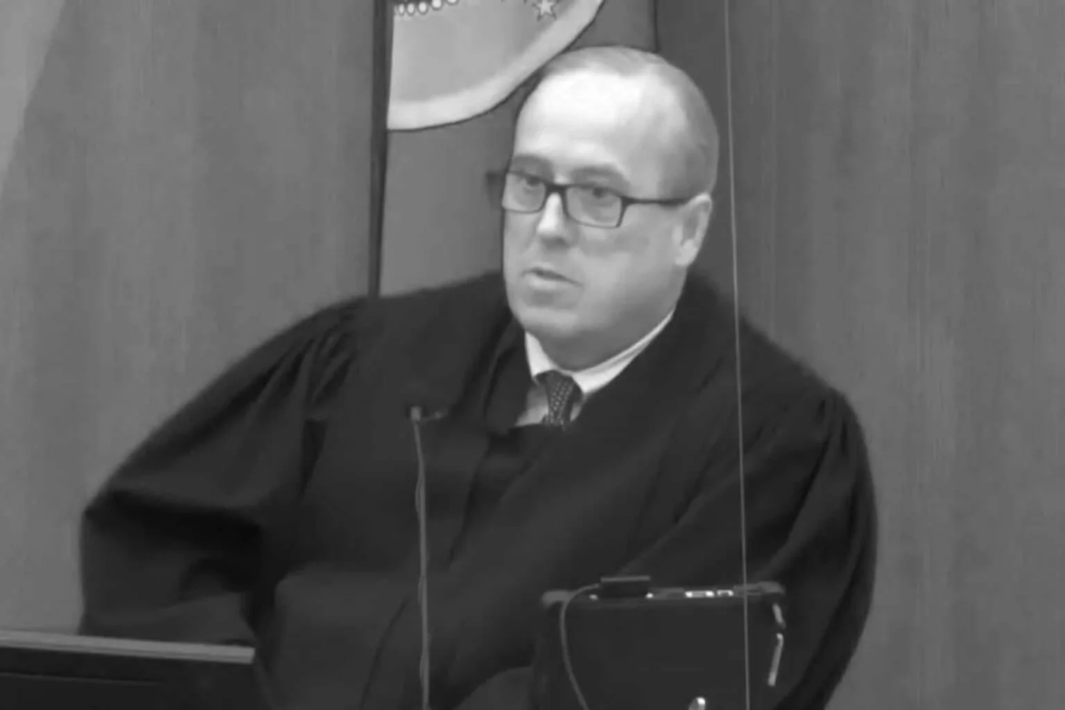Walz names judge from Chauvin trial as chair of council to record ‘the truth’ about ICE operations