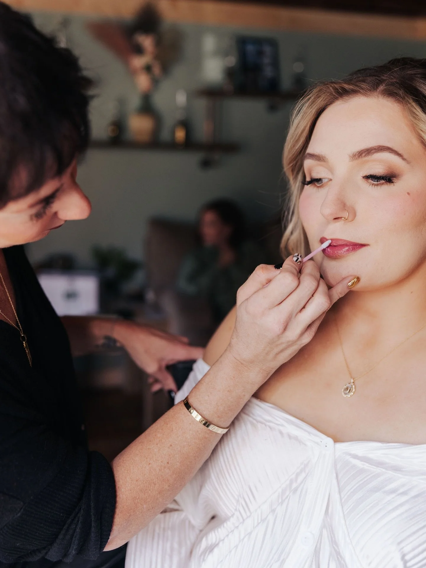 A little wedding day magic ✨🤍