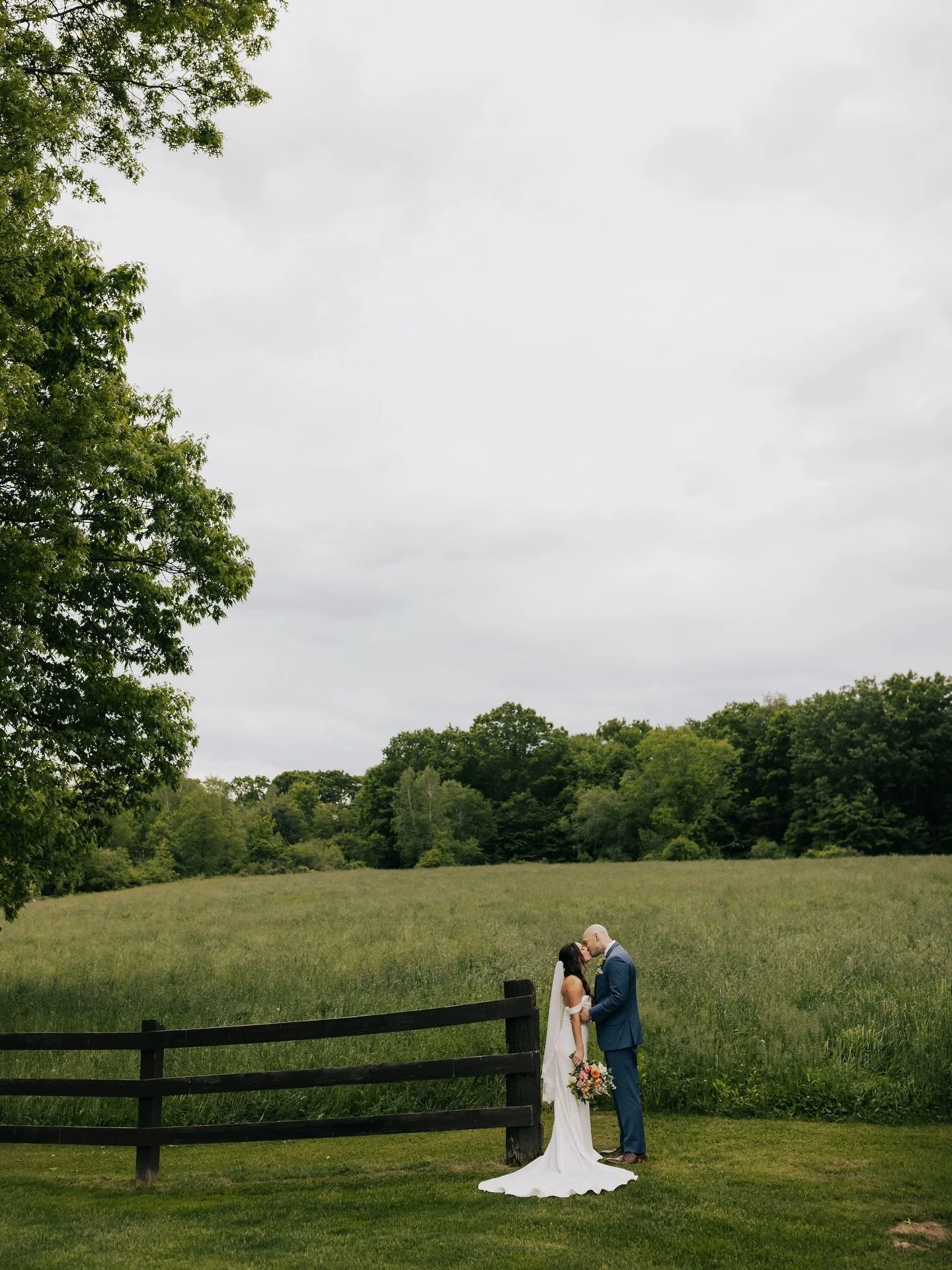 This day was everything. Calm, joyful, and filled with love. Jaime had a deep trust that everything would go smoothly, and even during a brief stretch of rain, her confidence never wavered. Greg soaked in every moment with his bride, and together the