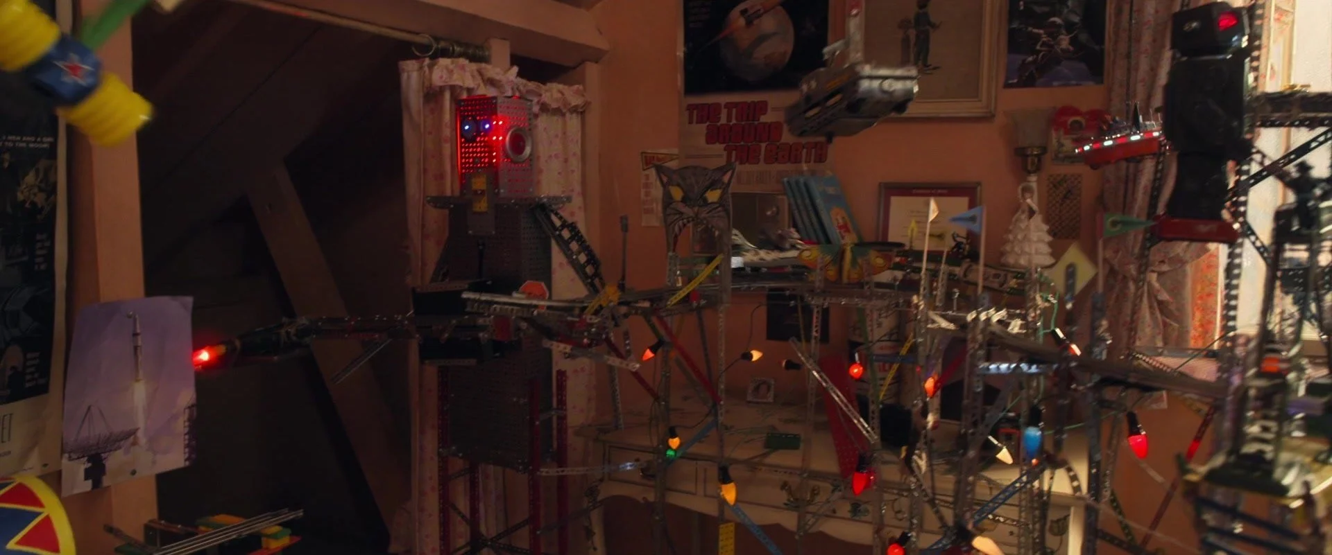 WITCHES_BEDROOM_2.jpg