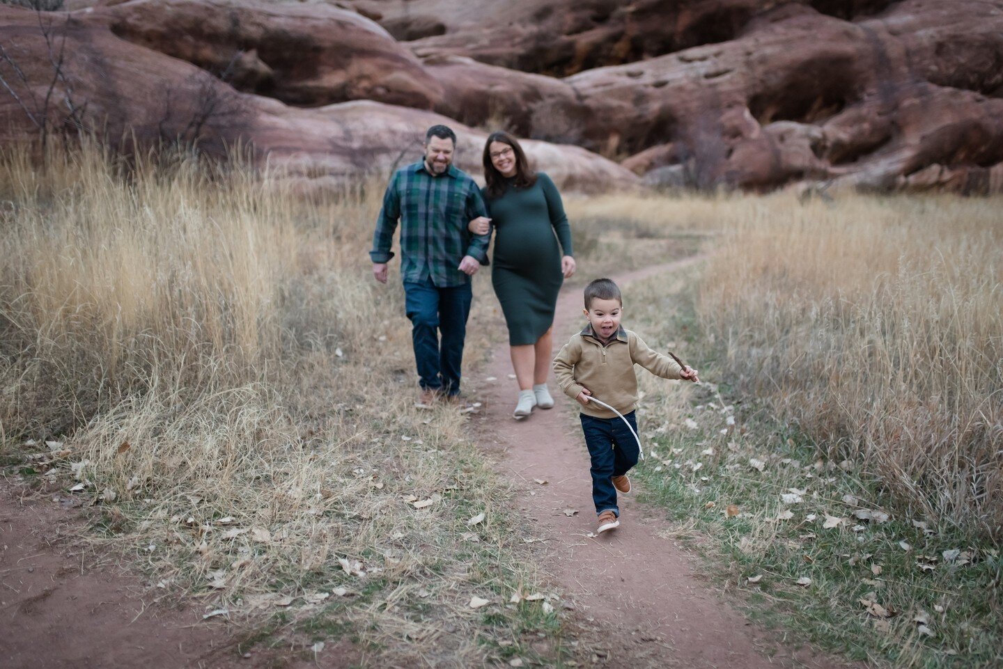 When good old sticks and rocks are more fun than gadgets and toys. These proud parents know the days are long but the years are short. ⁠
⁠
#letthelightinstudio #denverportraitphotographer #femalephotographers #denverfamilyphotographer #letthelightin 