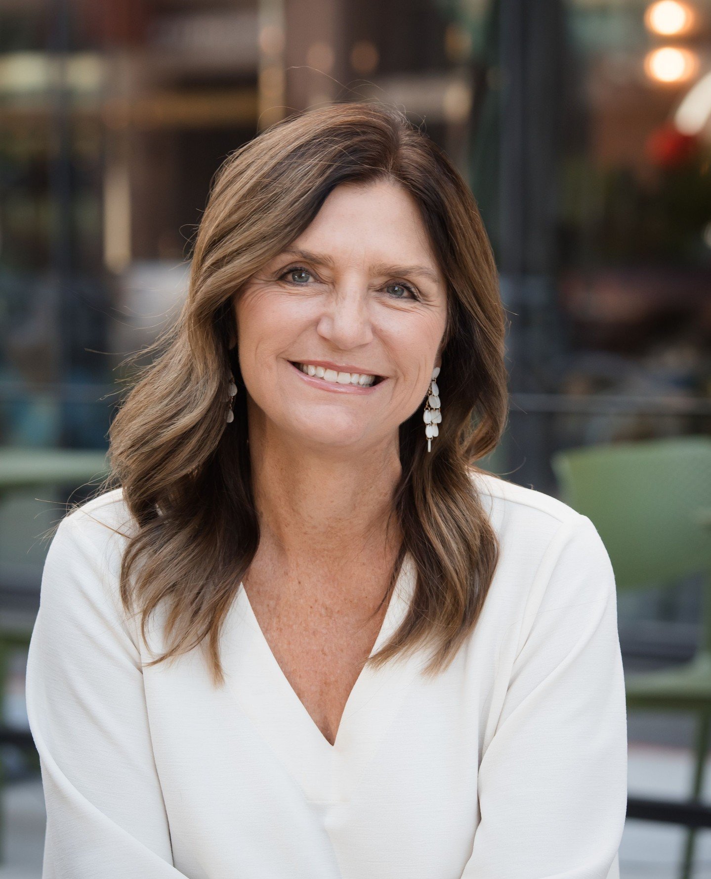 Karen is a media relations superstar, a mountain biker, and a wonderful mom. She's easy on the eyes, but more importantly, she's kind and thoughtful. Loved photographing this amazing lady.⁠
⁠