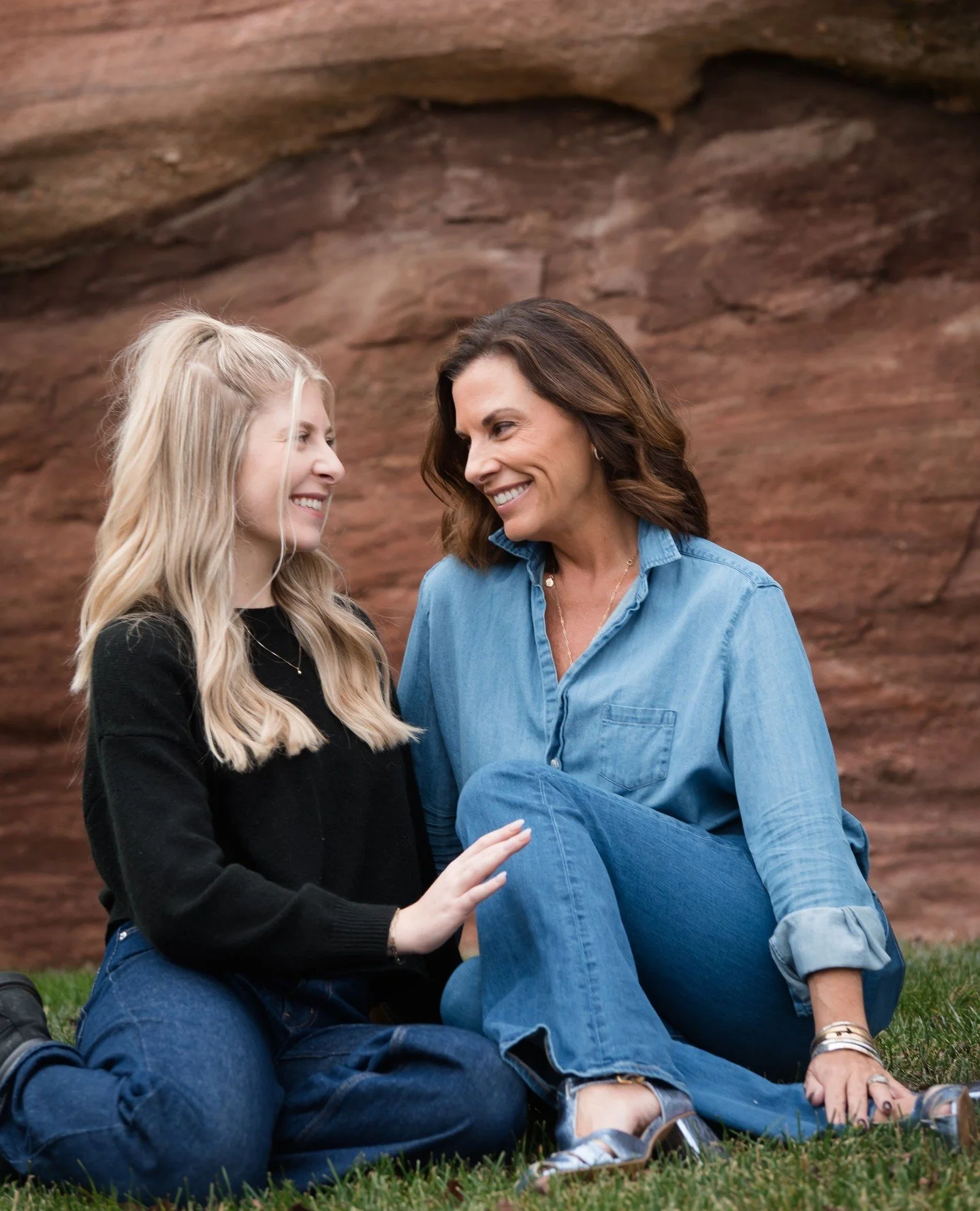 Mama/daughter laughter is the best! These two strong, powerful women have the strongest bond, and I love being a witness to it. ⁠
⁠
#denverfamilyphotographer #motherdaughterlove #portraitphotography