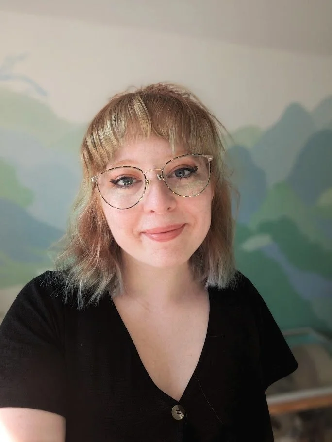 Portrait photo of Beth