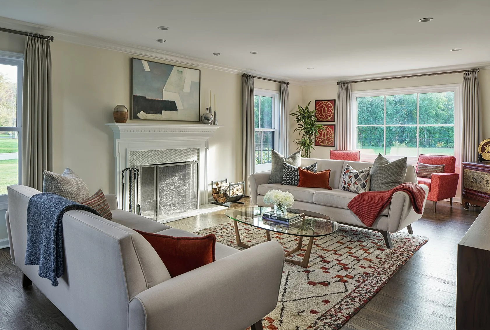 innerspace-lake-forest-single-family-remodel-living-room_001.jpg