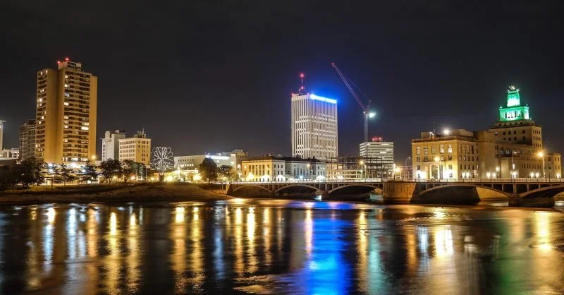 Why Couples Are Choosing Downtown Cedar Rapids for Their Wedding Weekend