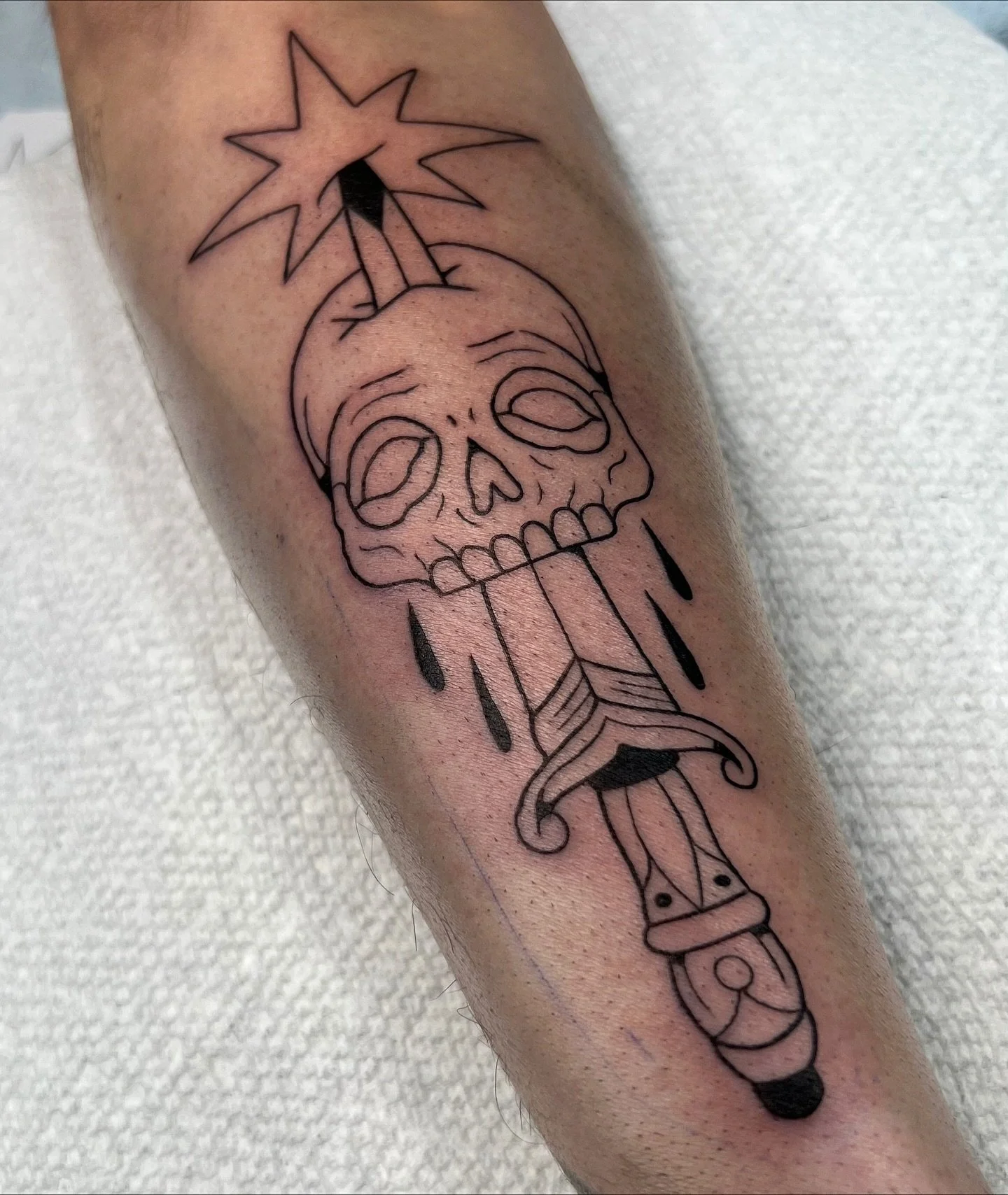 4 Freshies and one healed!
#tattoo #illistrativetattoo