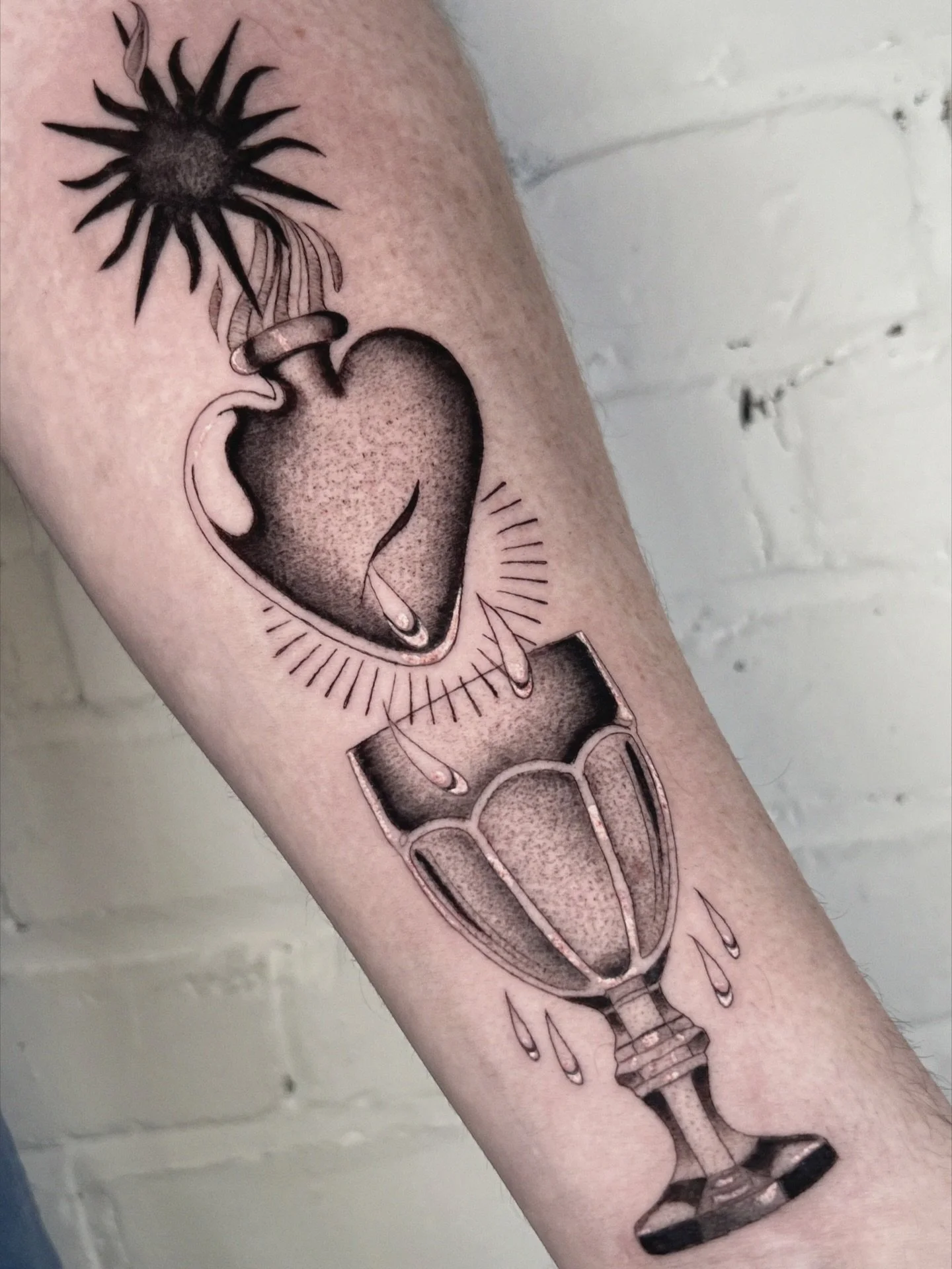 chalice Sacred Heart and star tattoo! Black and grey stipples 😊🙌🏽