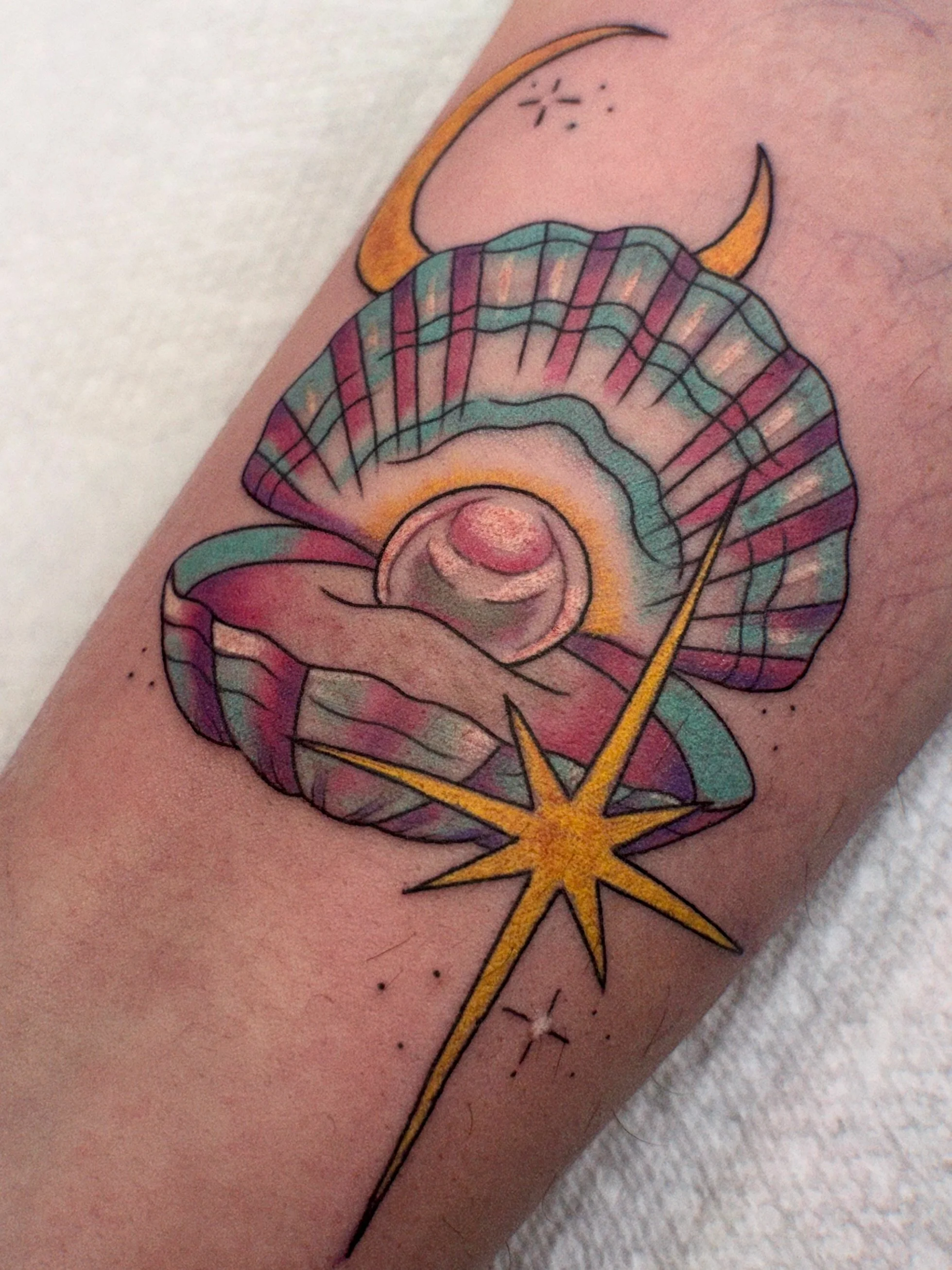 Celestial pearl shell!! Would love to do more stuff like this! thanks for looking 😊🙌🏽