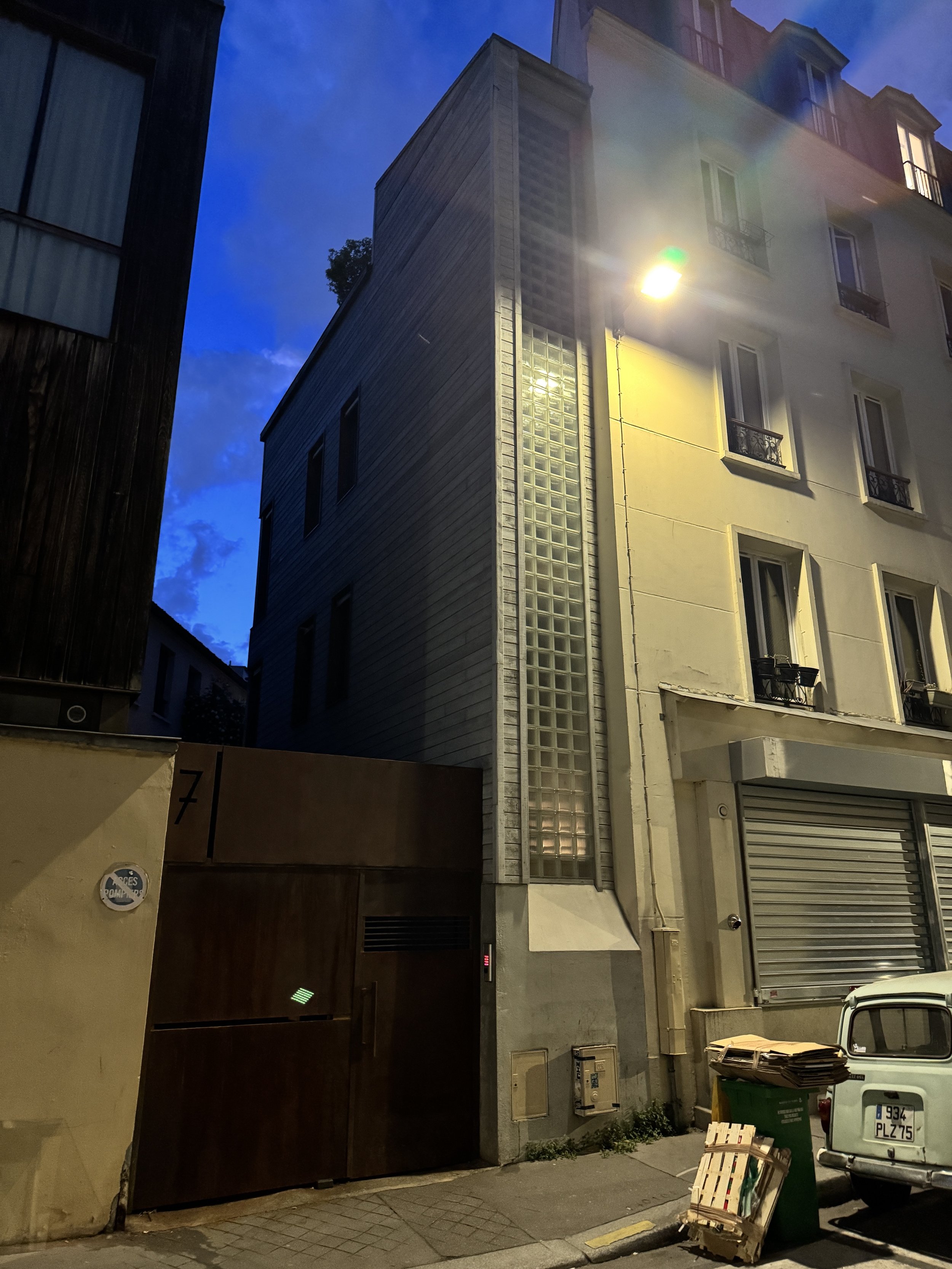 Paris, 2026 - Hugo Sappington