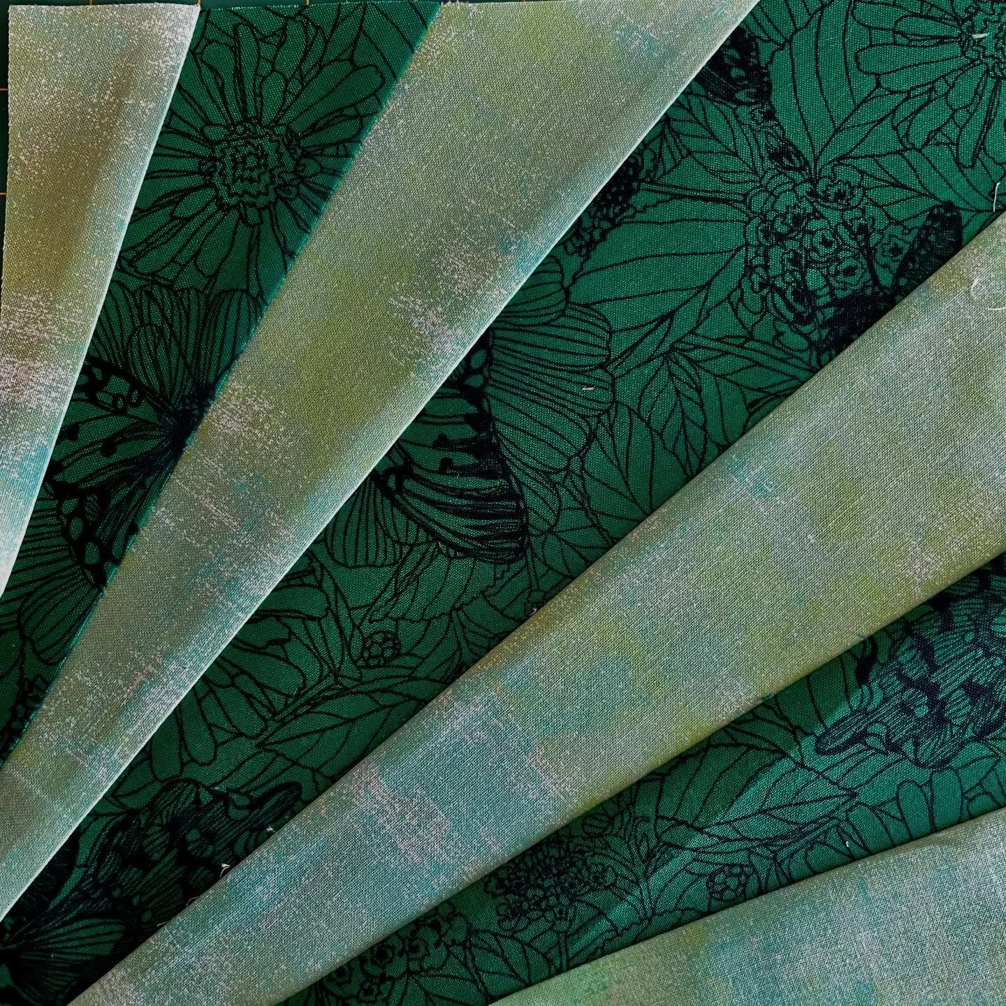Figured it's a good year to treat myself to something sweet- the Quilt Folk Botanical BOM. My vision is an uber green background (which photographs horribly) with bright red, pink and orange florals. But that could change, of course. 
#quiltfolkbotan