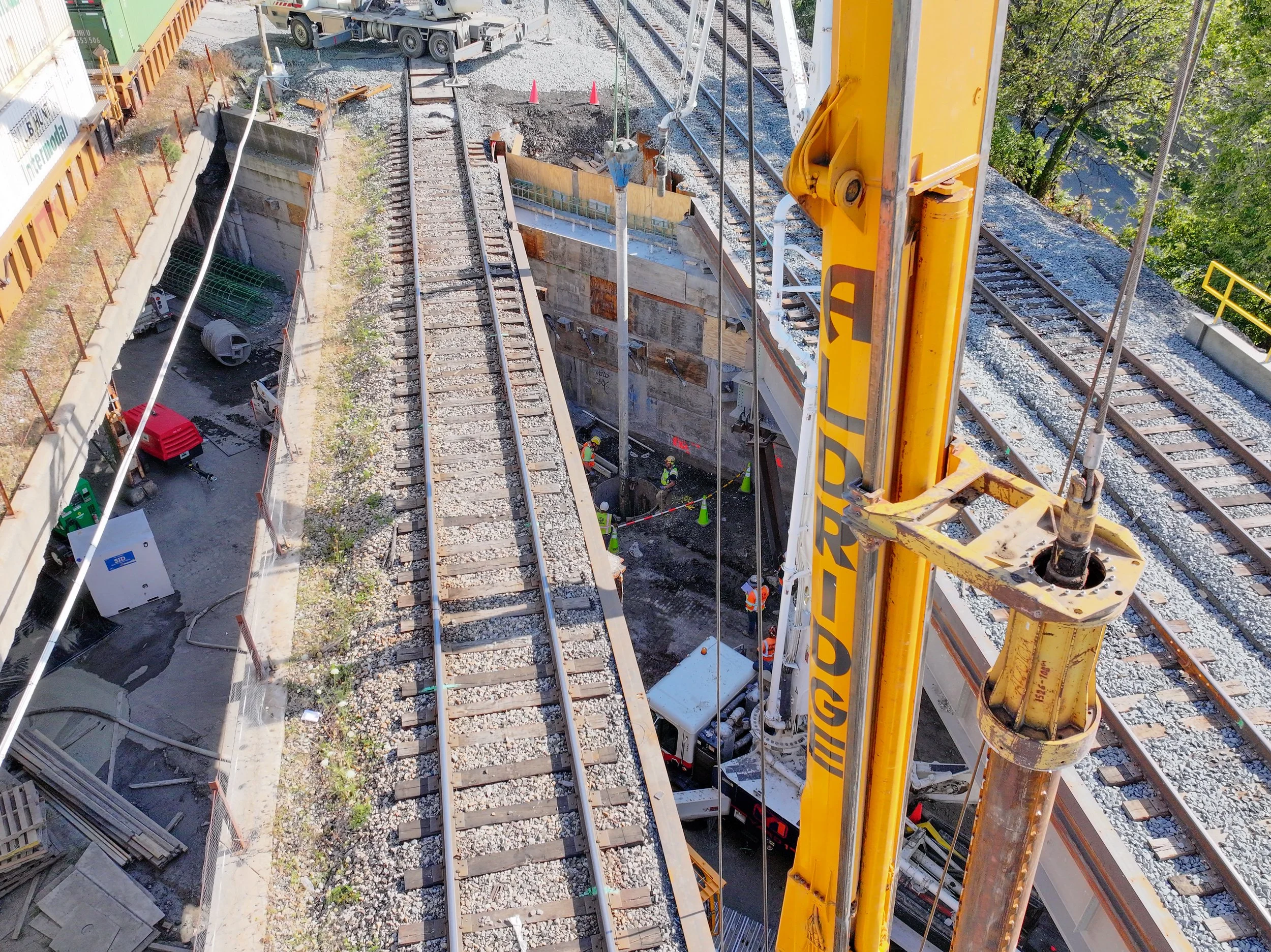 aldridge-electric-infrastructure-chicago-amtrak-foundations (6).jpg