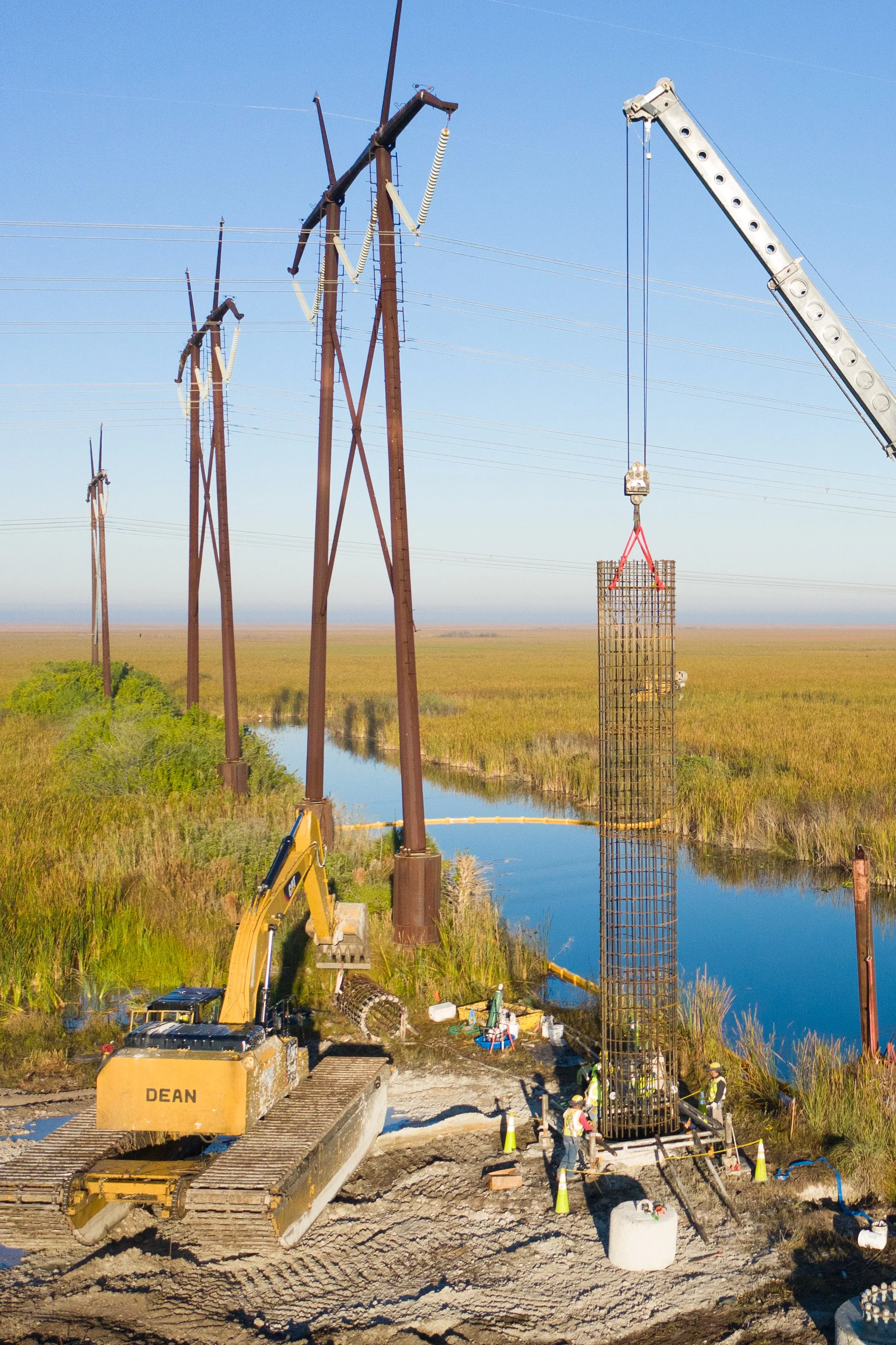 aldridge-electric-infrastructure-power-drilling-foundations-rebar (3).jpg