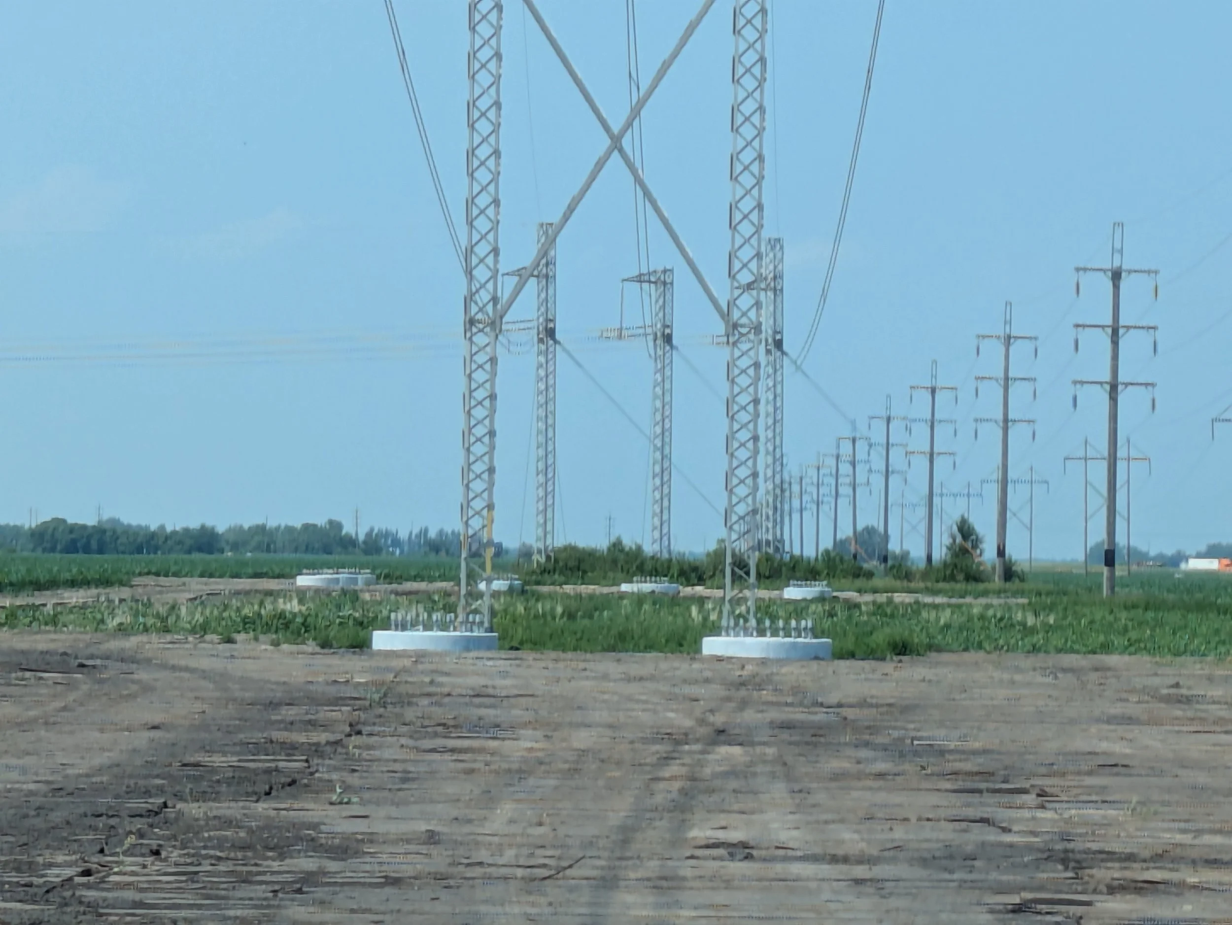 aldridge-electric-data-center-foundations (6).jpg