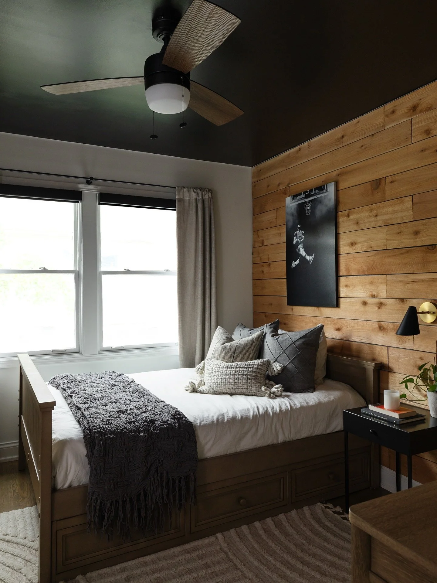 Raise hell, kid. 
#edcHoopDreams
Photos by @yandbinteriorsphotography 
#kidsroomdesign #teenroom #bedroomdesigns #hoopdreams #basketball #esslingerdesigncompany #downersgrove