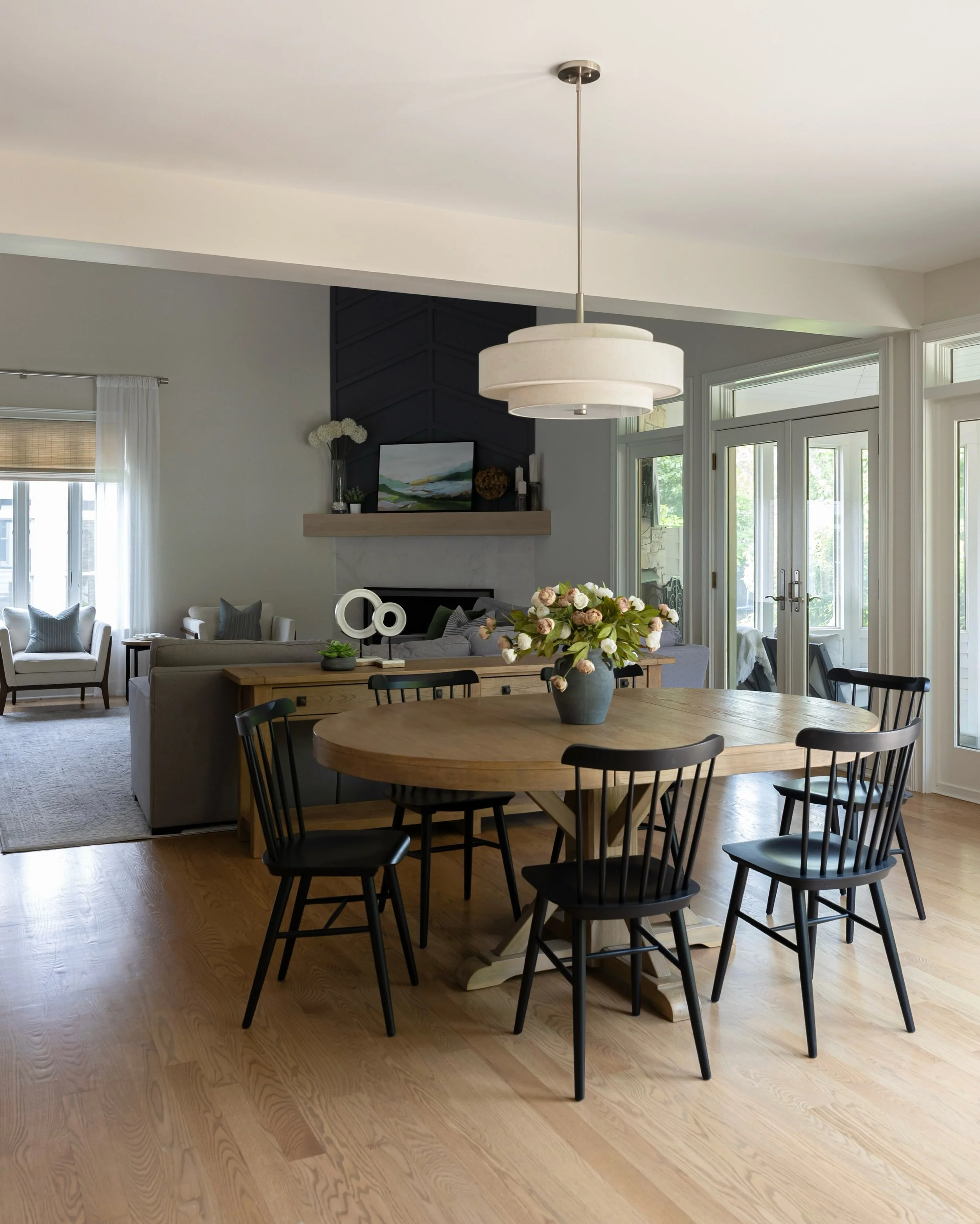 New month, new, lovely views of our &ldquo;Prairie Path Forward&rdquo; project. 

Photos by @juliannegreeninteriorsphoto