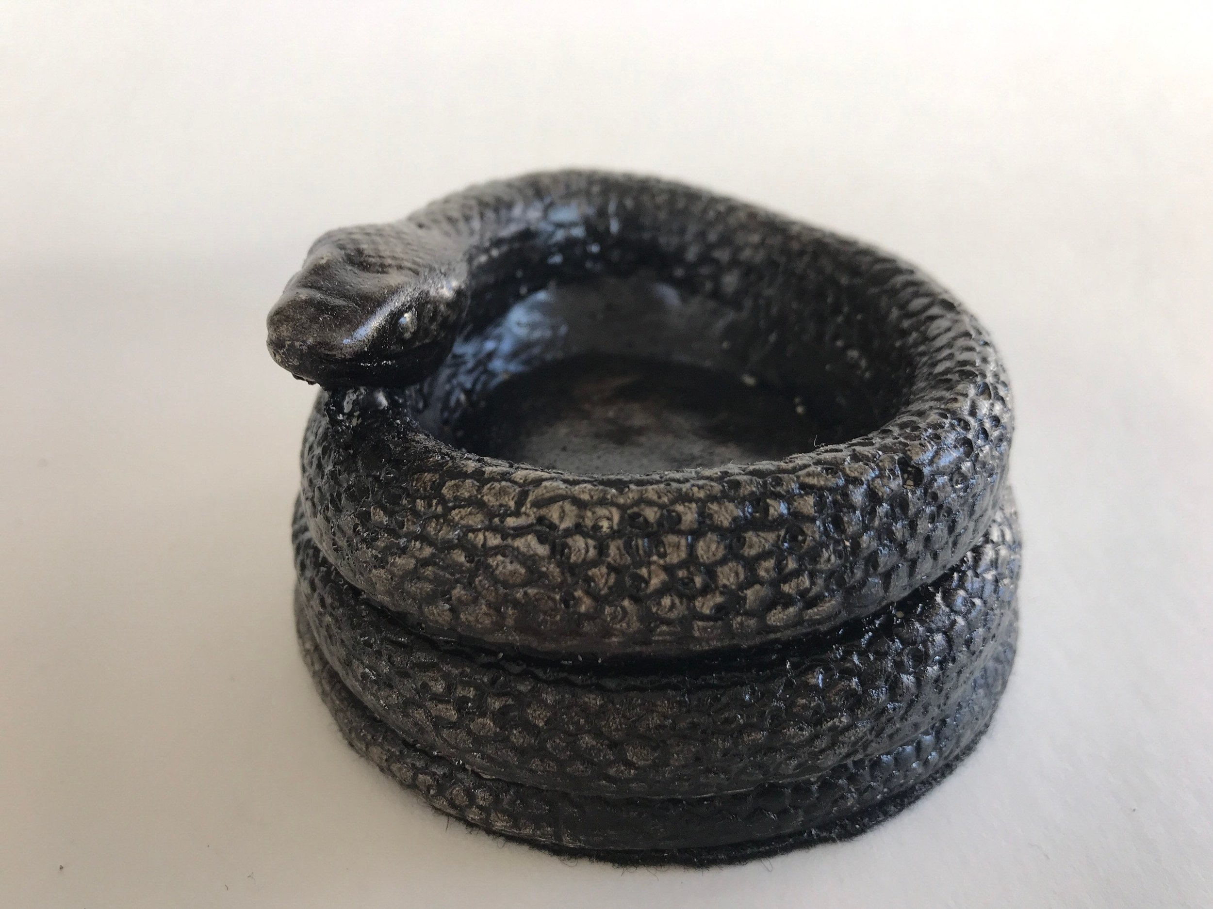 https://i.etsystatic.com/10620570/r/il/e0face/2816063841/il_fullxfull.2816063841_jjin.jpg