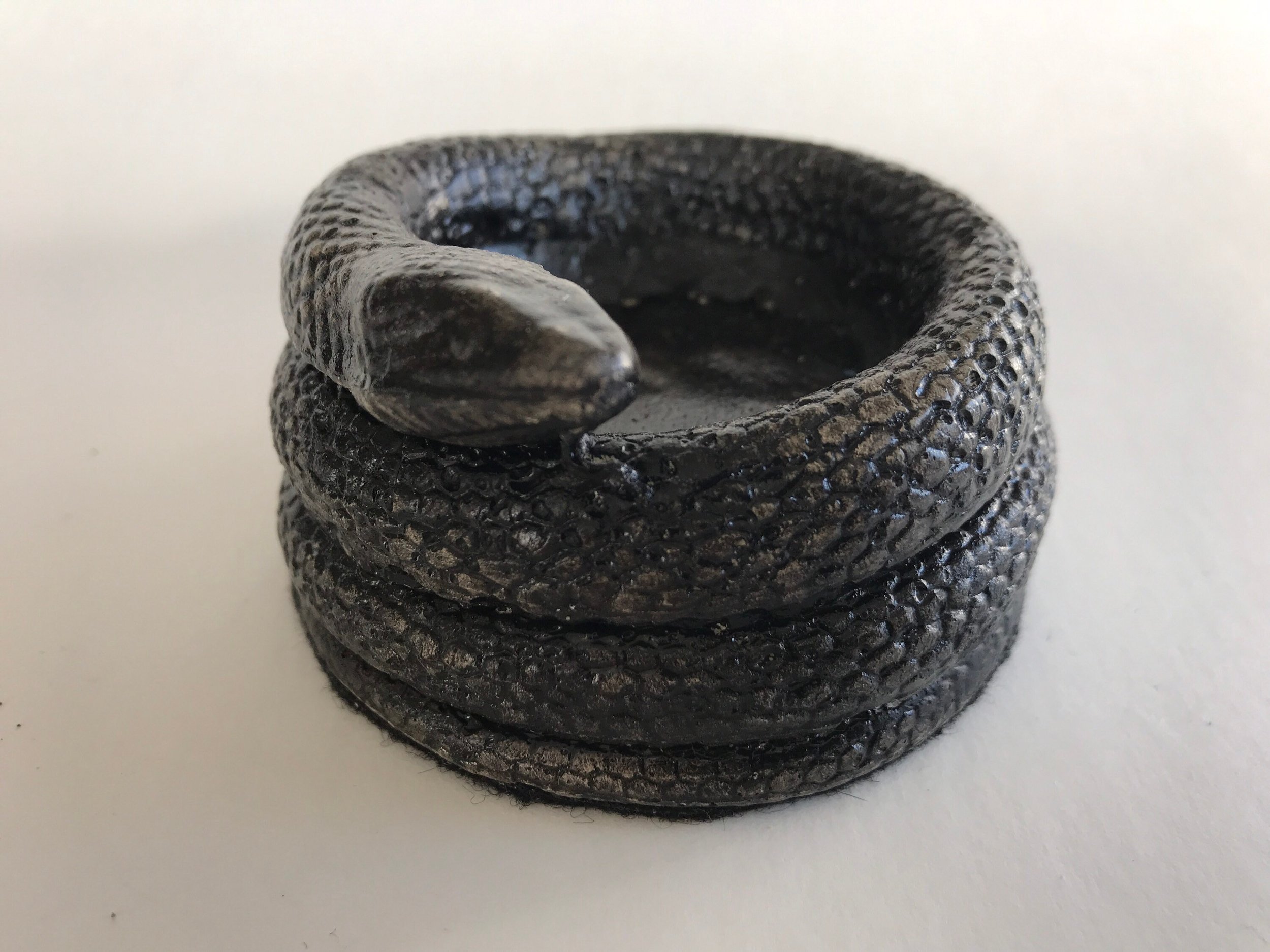 https://i.etsystatic.com/10620570/r/il/46e3cd/2816064121/il_fullxfull.2816064121_ak6c.jpg