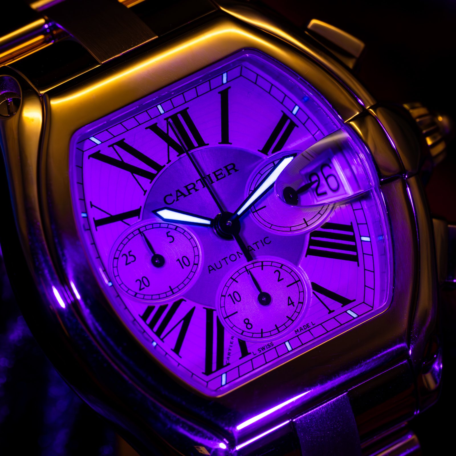 CartierRoadsterXLGold.07.jpg