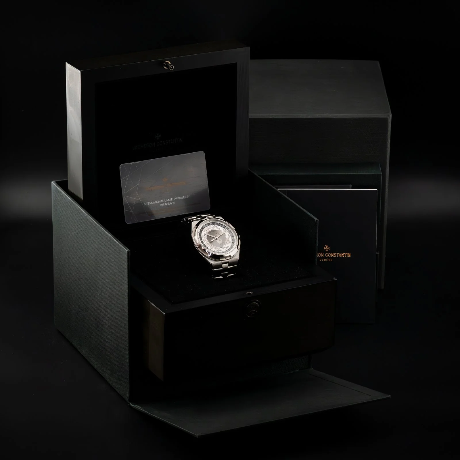 vacheron-constantin-overseas-world-time-7700v-the-stellaris-collection.03.jpg