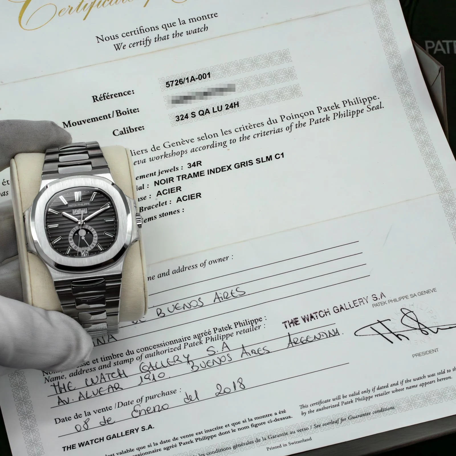 patek-philippe-nautilus-annual-calendar-moon-phase-the-stellaris-collection.05.jpg