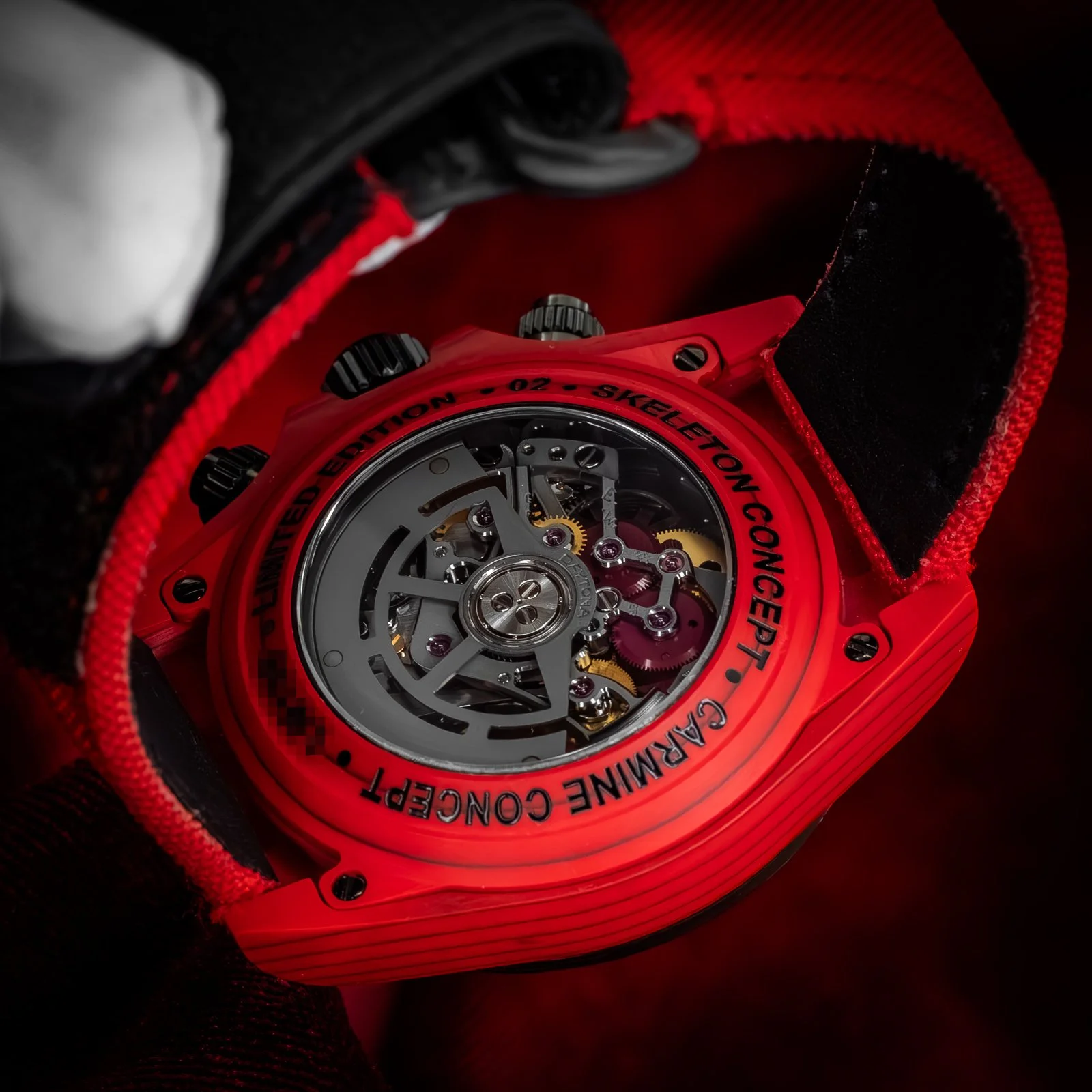rolex-skeleton-concept-daytona-carmine-concept-the-stellaris-collection.18.jpg