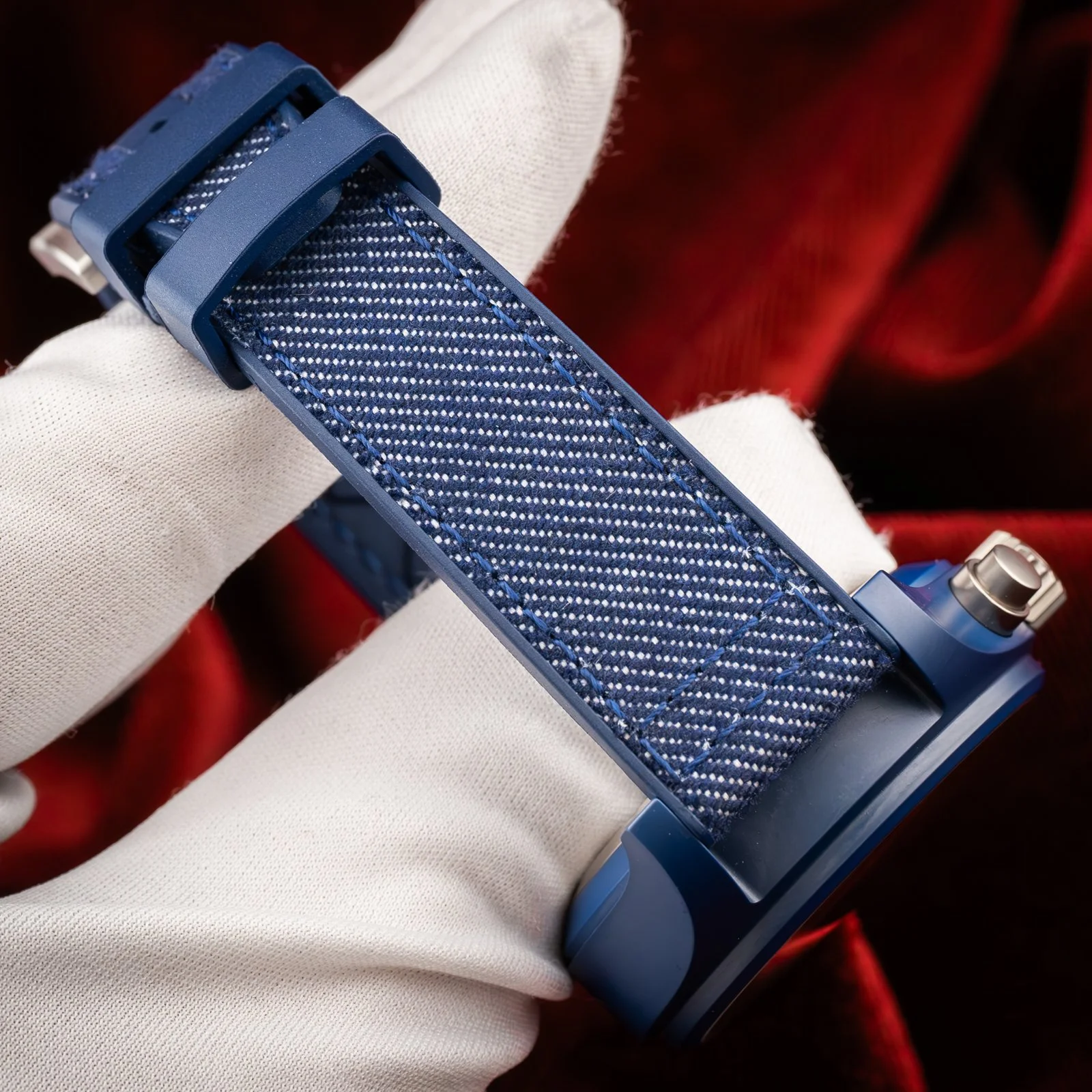 IWCPilotsWatchChronoTopGunOceana.21.jpg