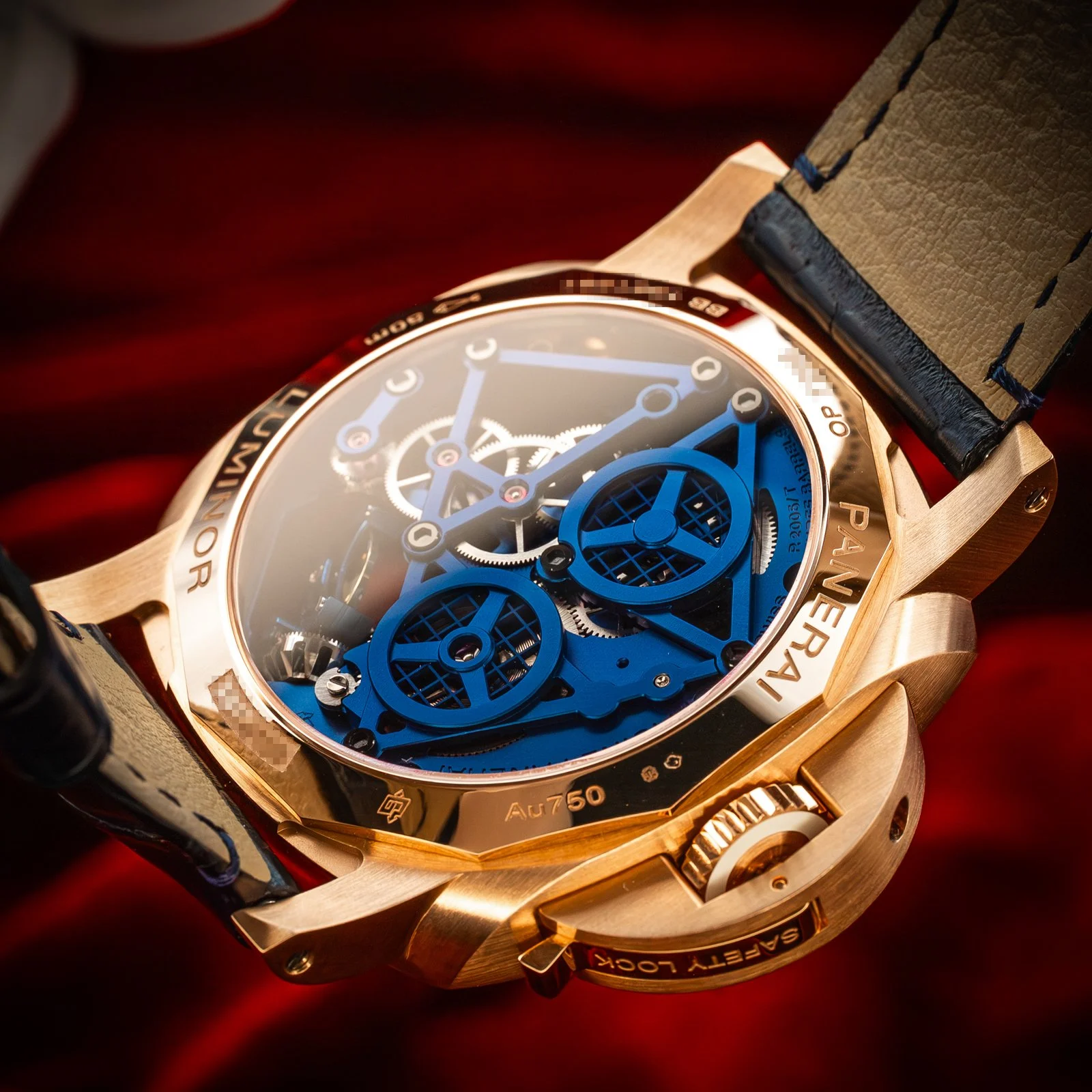 panerai-luminor-tourbillon-GMT-goldtech-PAM01060-the-stellaris-collection.17.jpg