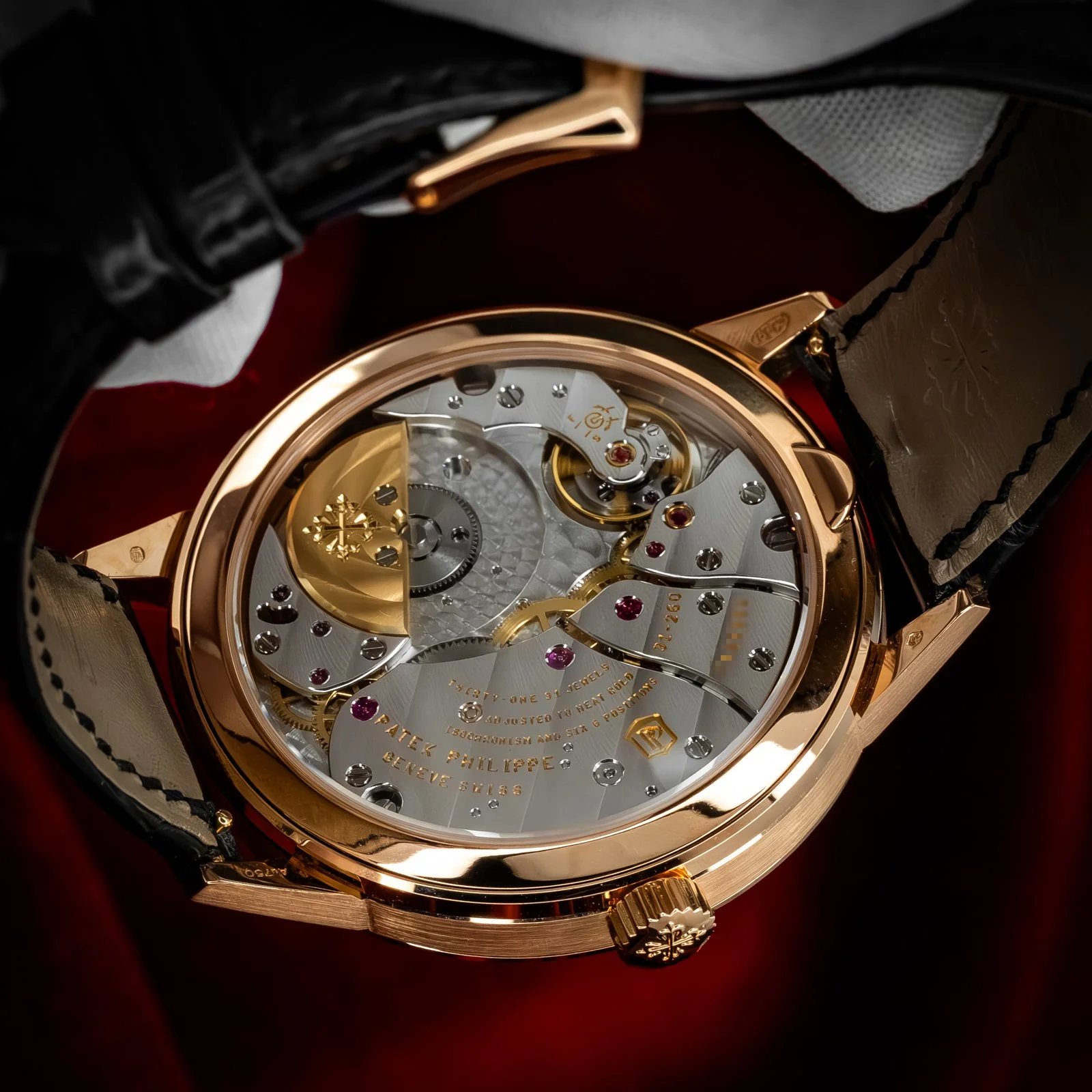 patek-philippe-annual-calendar-regulator-rose-gold-5235G-50R-001-the-stellaris-collection.17.jpg
