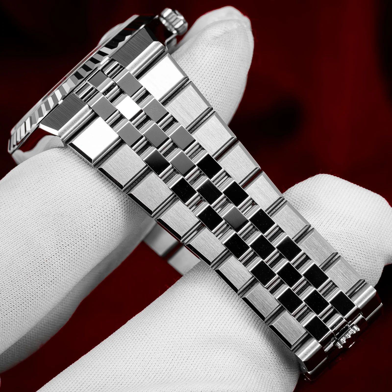 rolex-land-dweller-36mm-stainless-steel-white-dial-127234-the-stellaris-collection.19.jpg