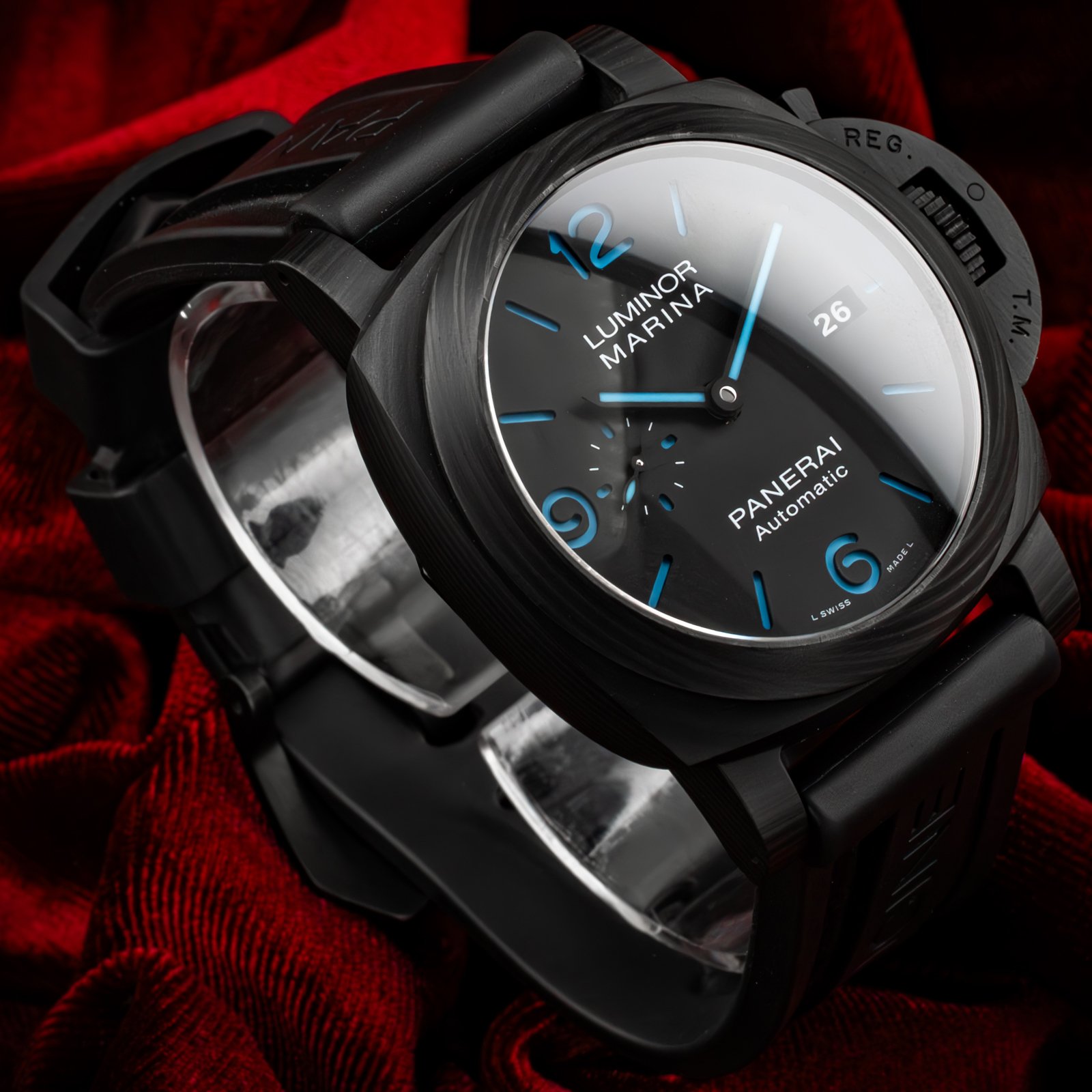 PaneraiLuminor1950CarbotechPAM01661.08.jpg