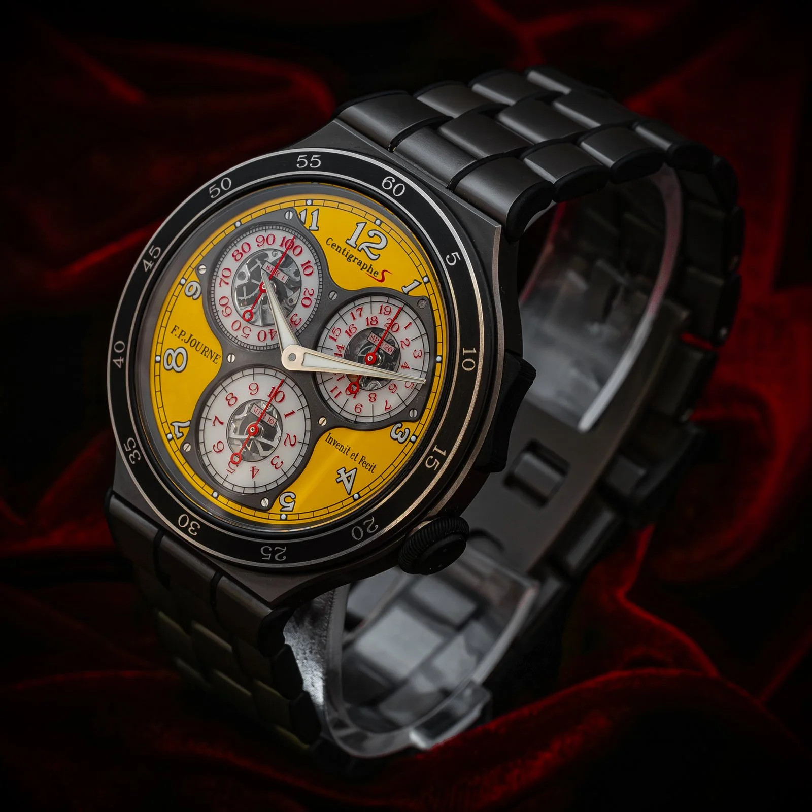 fp-journe-centigraphe-linesport-44mm-titanium-yellow-dial-cts2.10.jpg