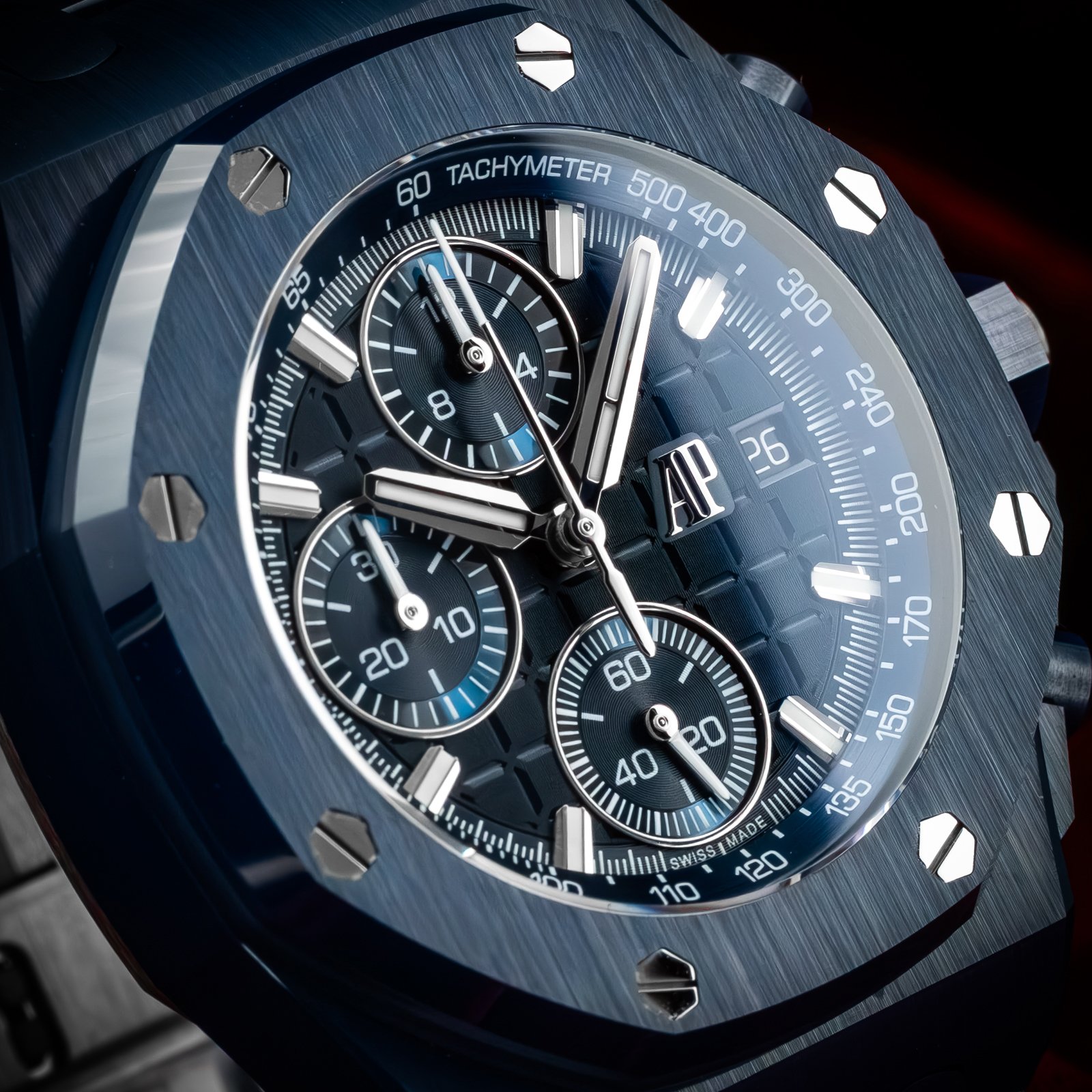 audemars-piguet-royal-oak-offshore-beast-bleu-nuit-nuage-50-26238cd-the-stellaris-collection.09.jpg