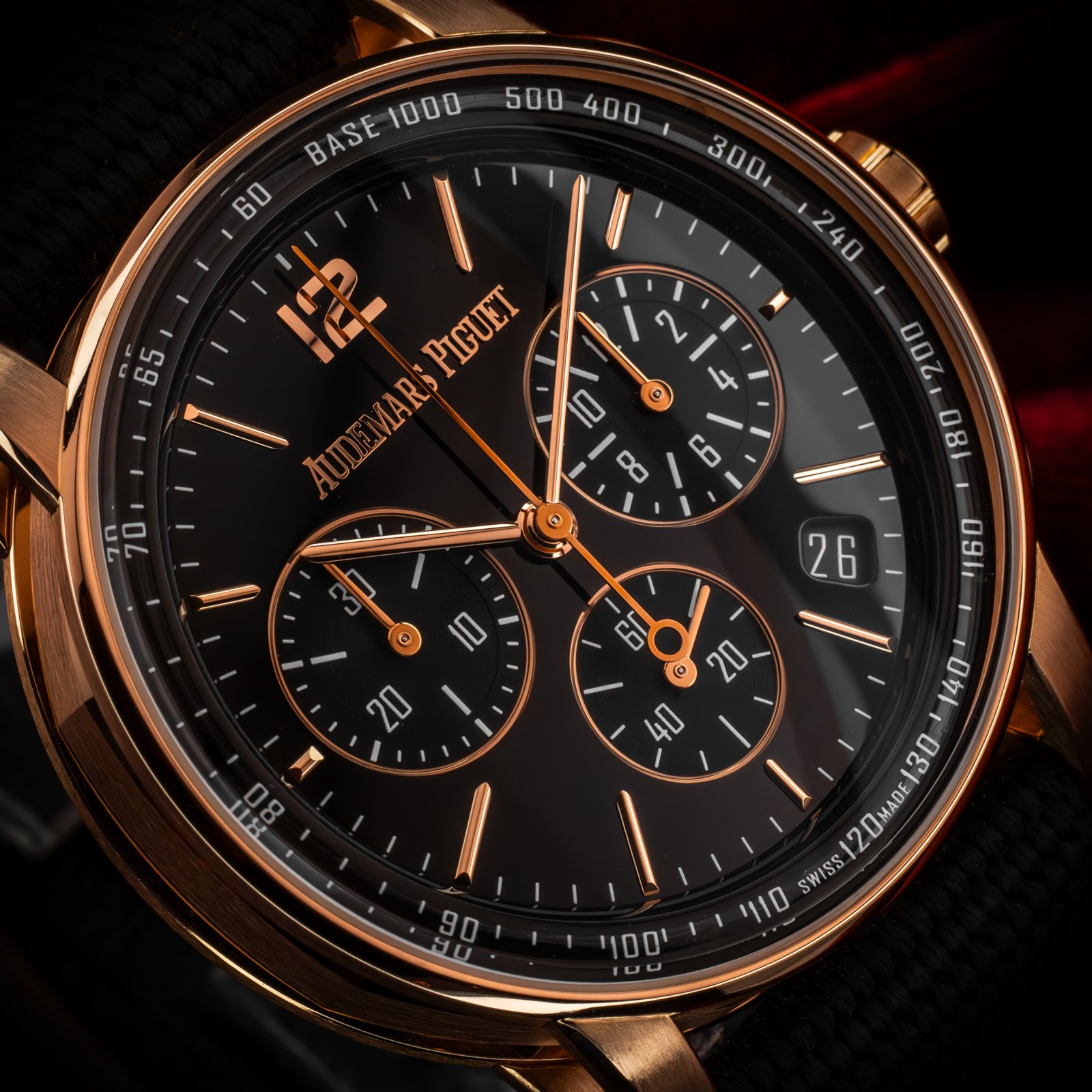 AudemarsPiguetCodeRoseGoldBlack.09.jpg