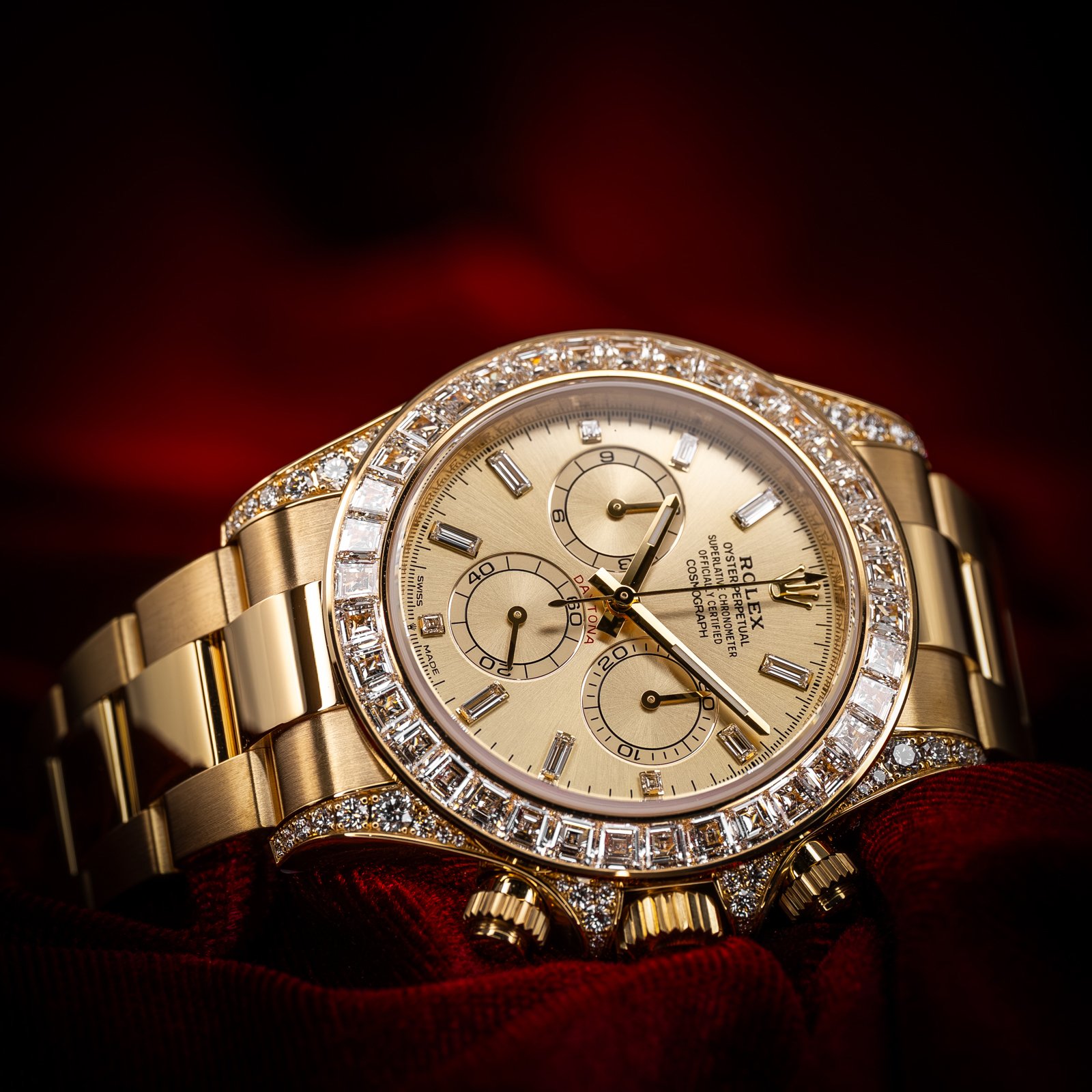 rolex-daytona-yellow-gold-diamonds-126598tbr-the-stellaris-collection.02.jpg