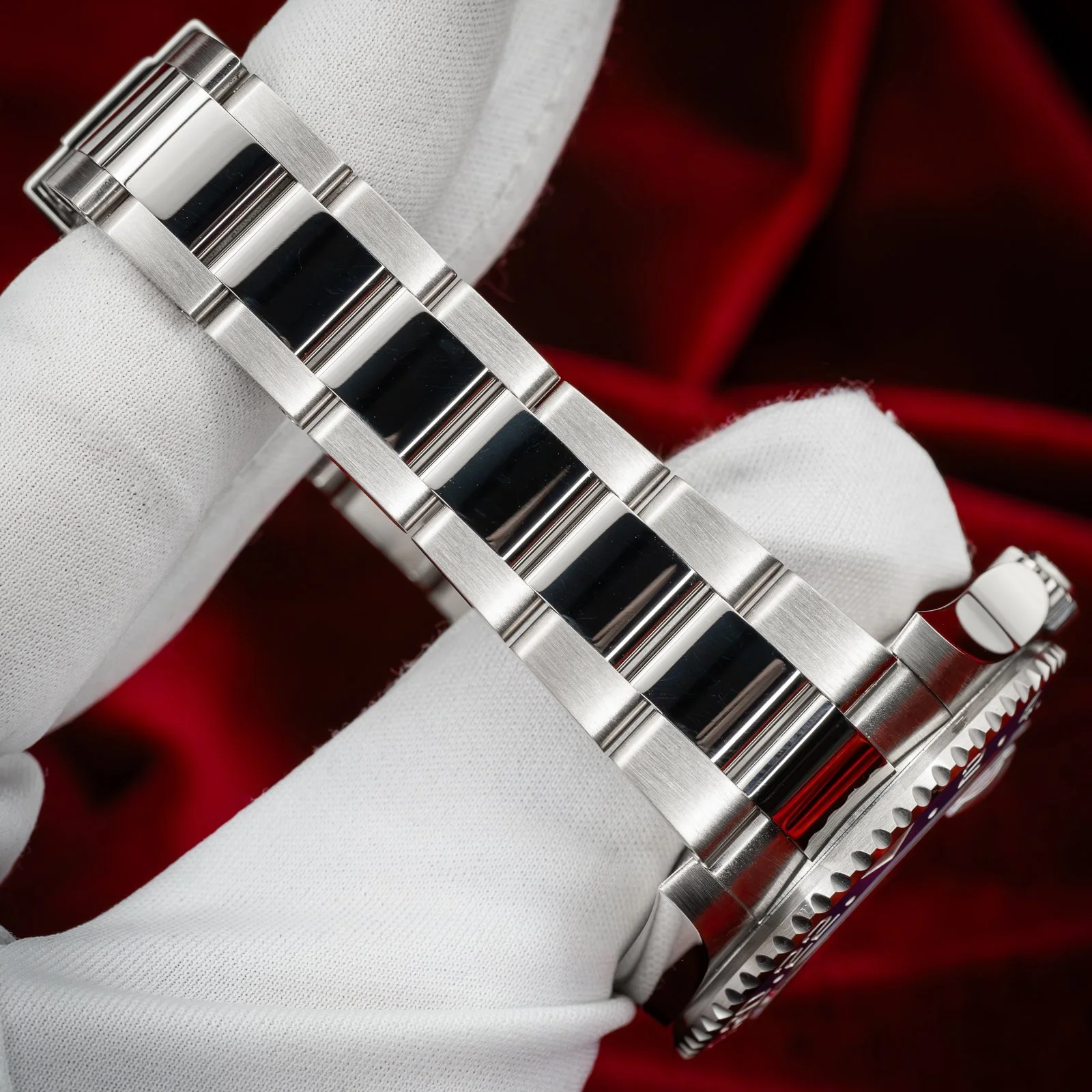 RolexPepsiWhiteGoldBlueDial.21.jpg