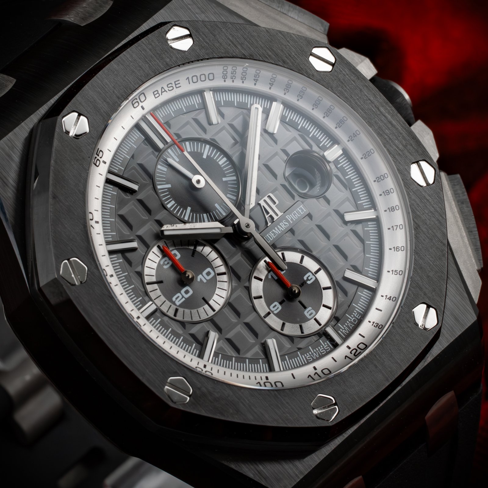 AudemarsPiguetRoyalOakOffshoreChronographAnthracite.10.jpg