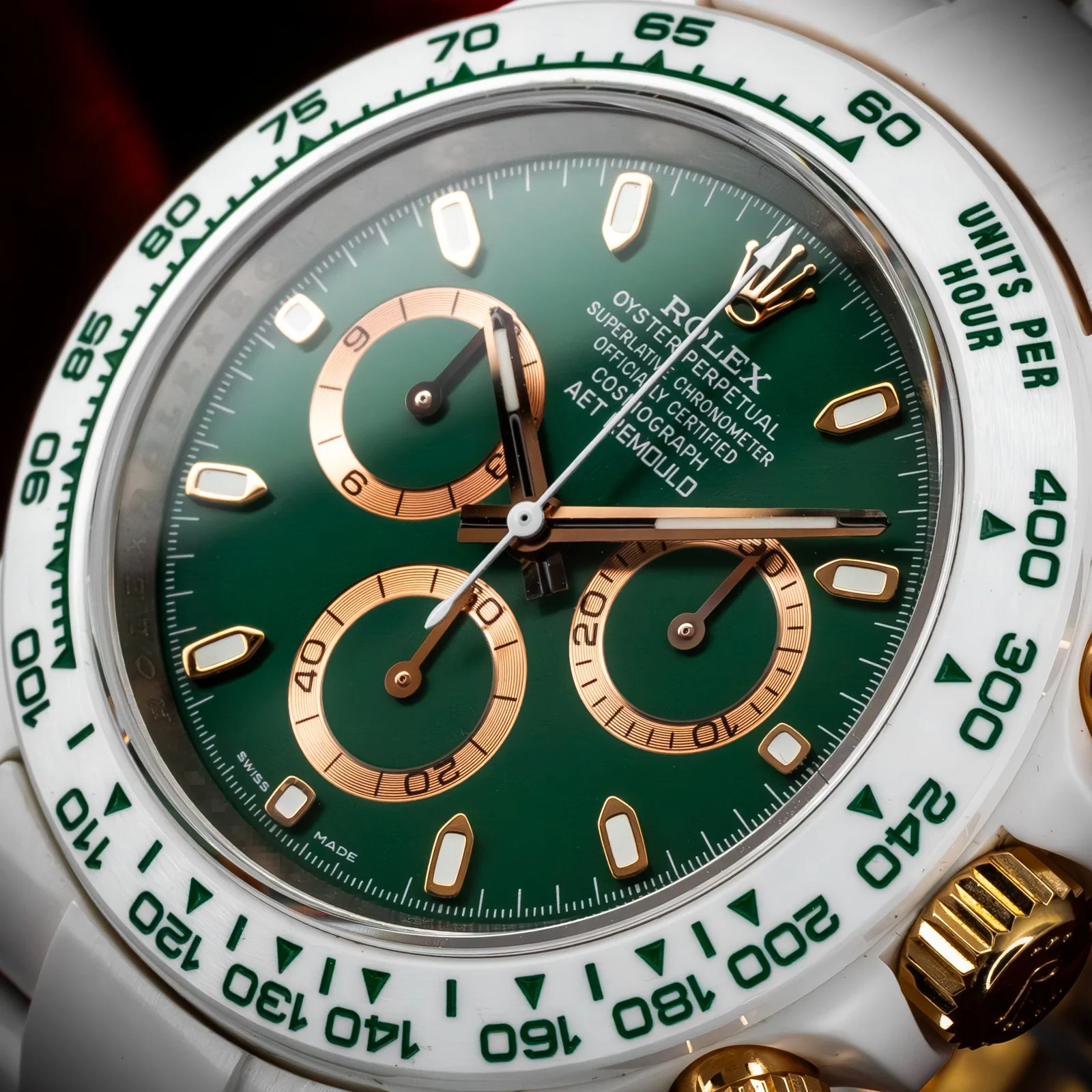 aet-remould-rolex-daytona-british-racing-green-the-stellaris-collection.09.jpg