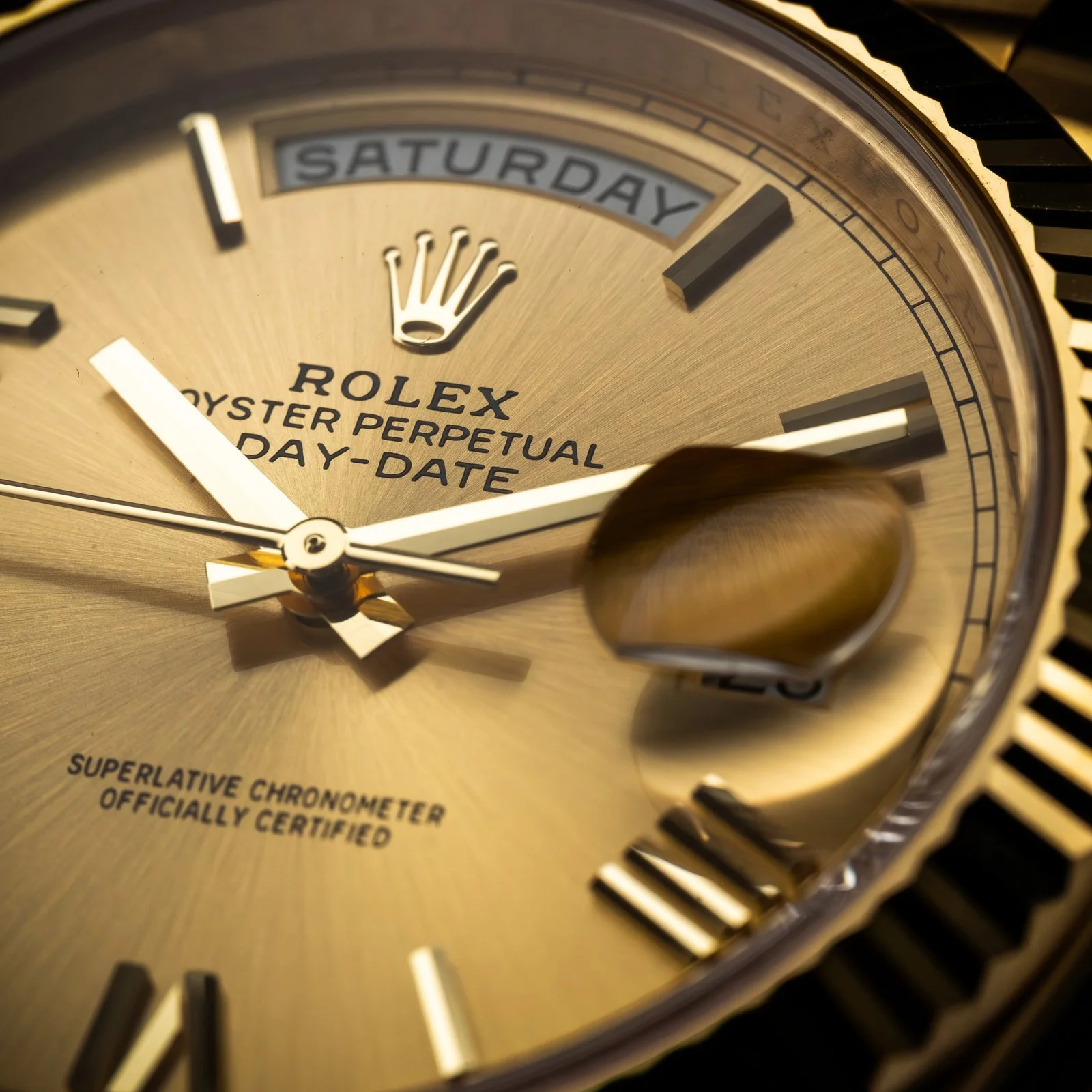 rolex-day-date-yellow-gold-roman-dial-228238-the-stellaris-collection.15.jpg