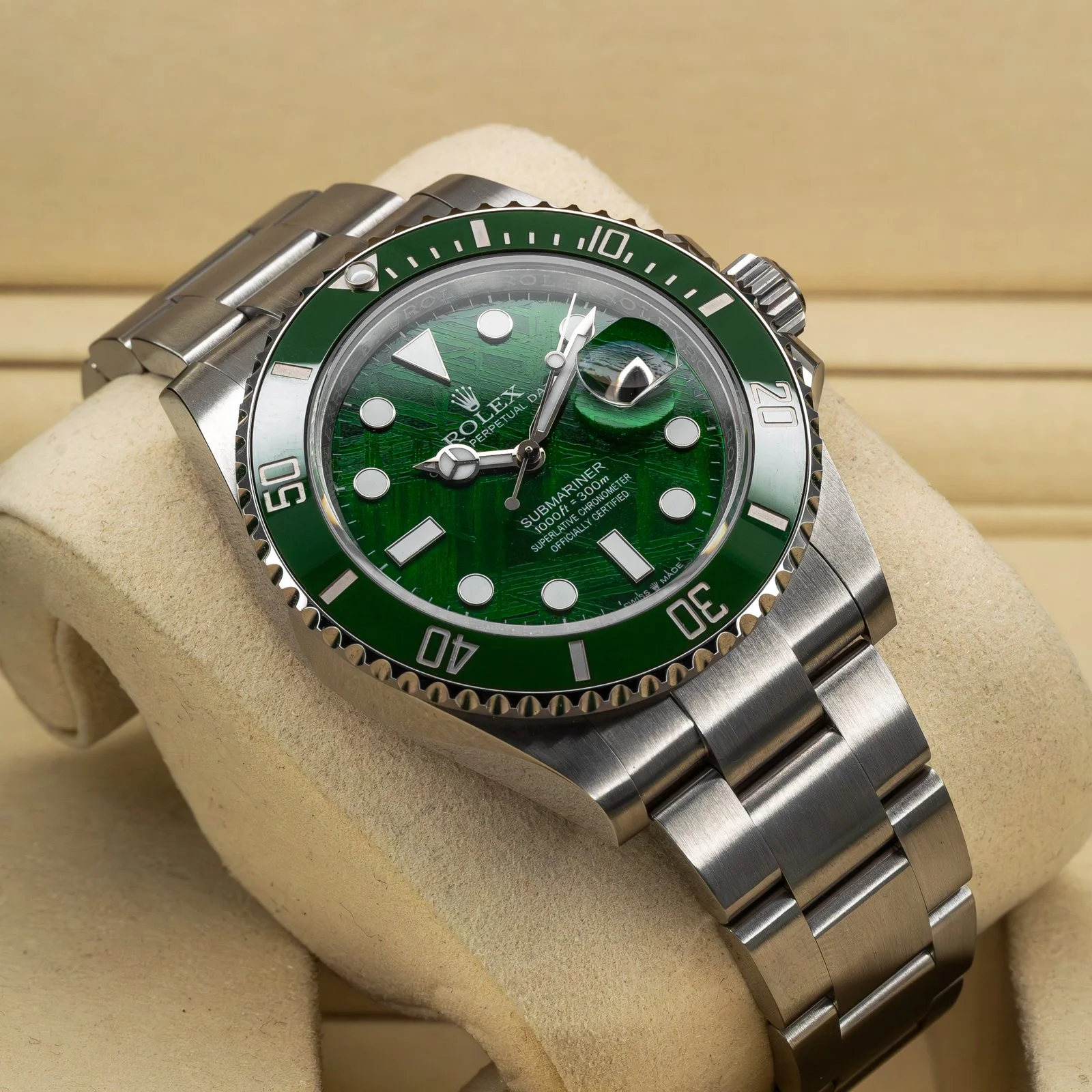 rolex-submariner-date-starbucks-meteorite-hulk-conversion-126610LV-the-stellaris-collection.05.jpg