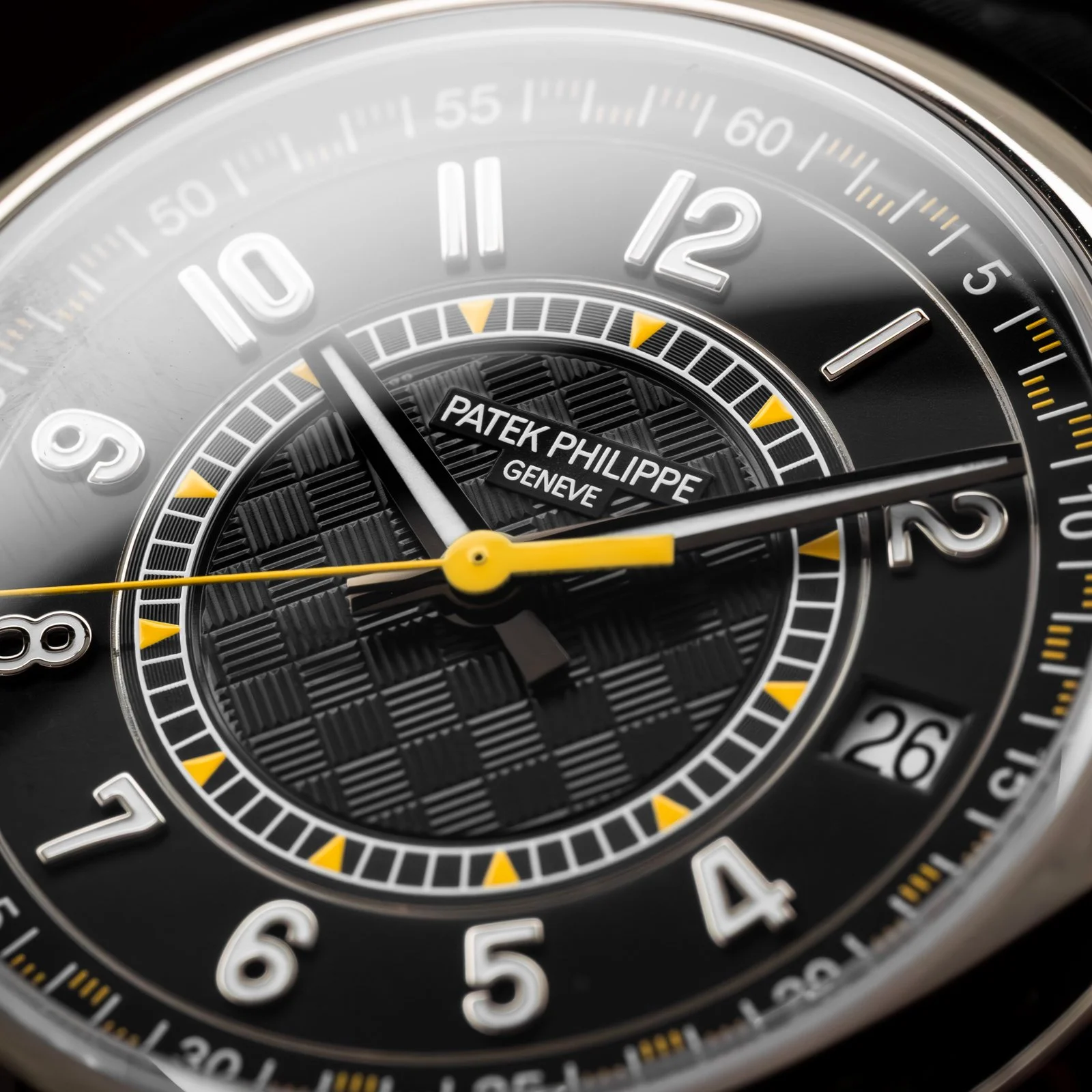 patek-philippe-calatrava-white-gold-yellow-dial-6007g-the-stellaris-collection.17.jpg