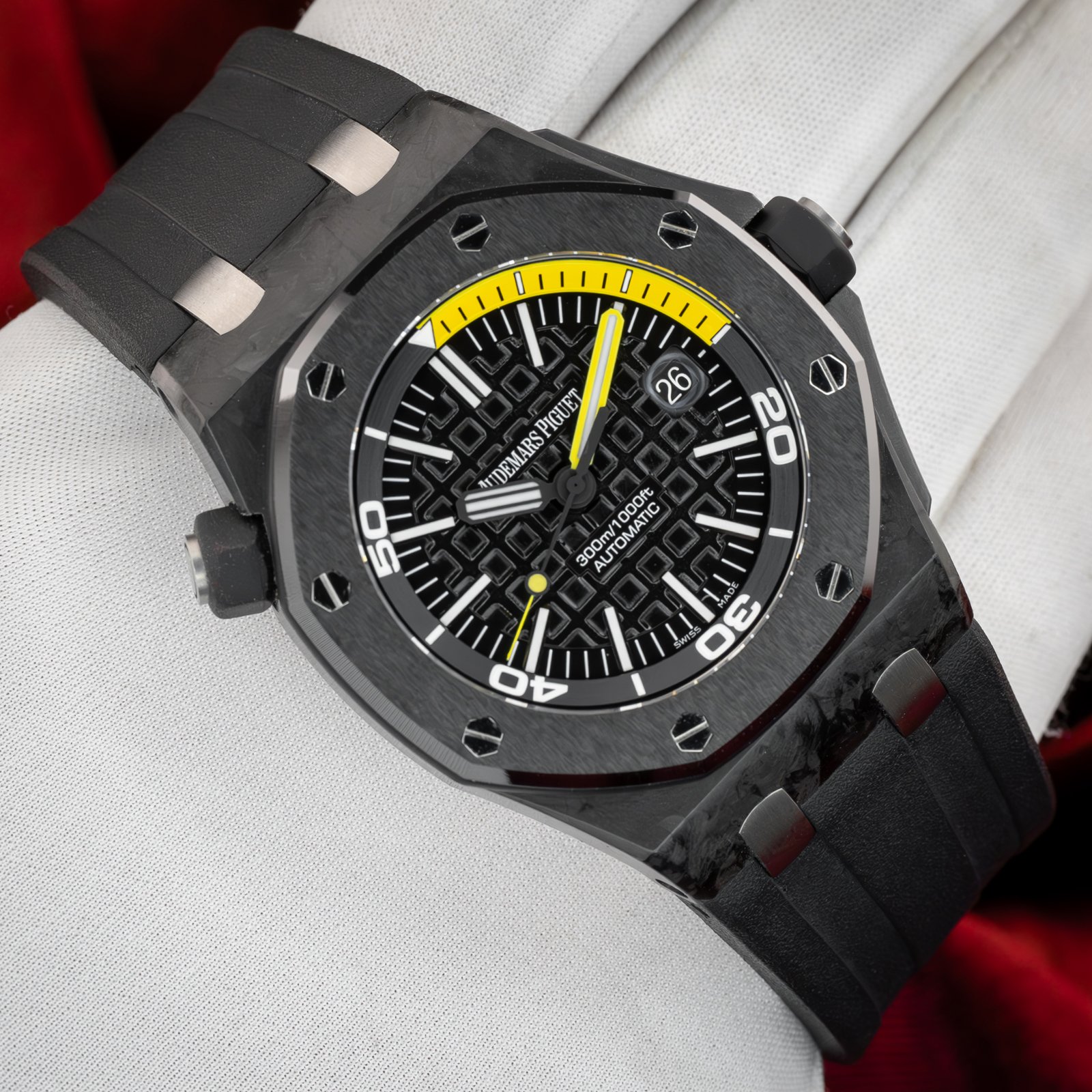 AudemarsPiguetRoyalOakOffshoreDiverCarbon.15.jpg