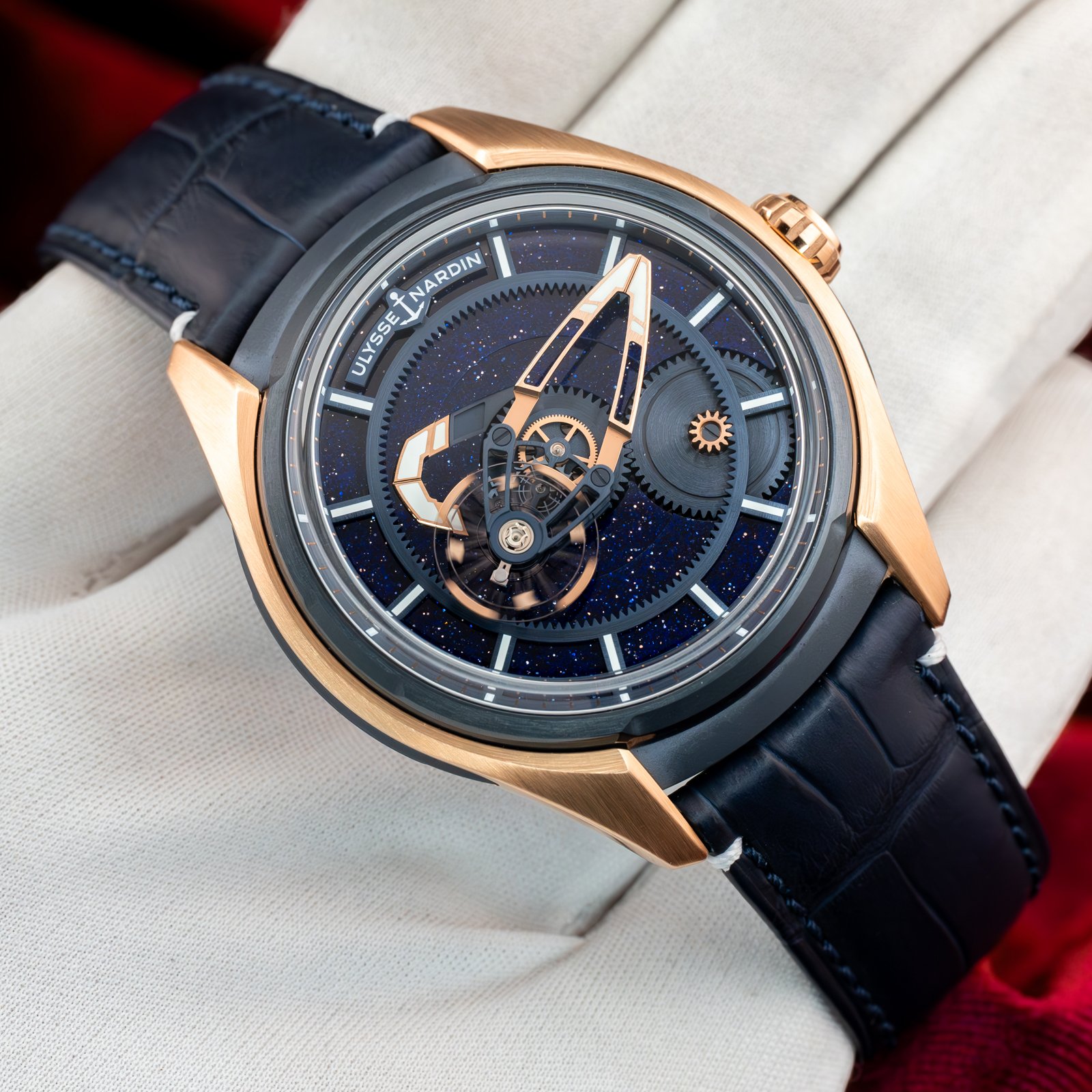 UlysseNardinFreakAdventurine.17.jpg