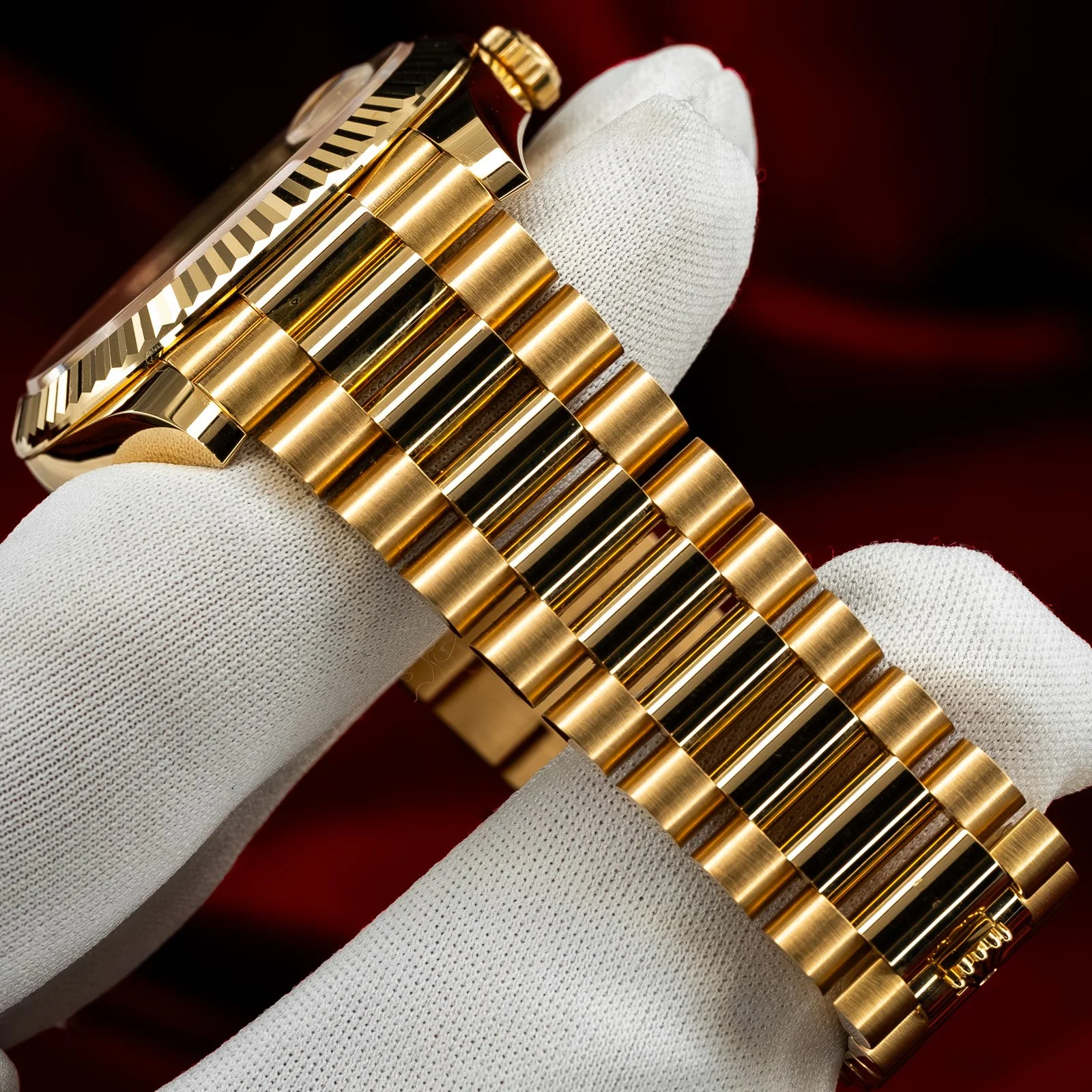 rolex-day-date-yellow-gold-roman-dial-228238-the-stellaris-collection.18.jpg