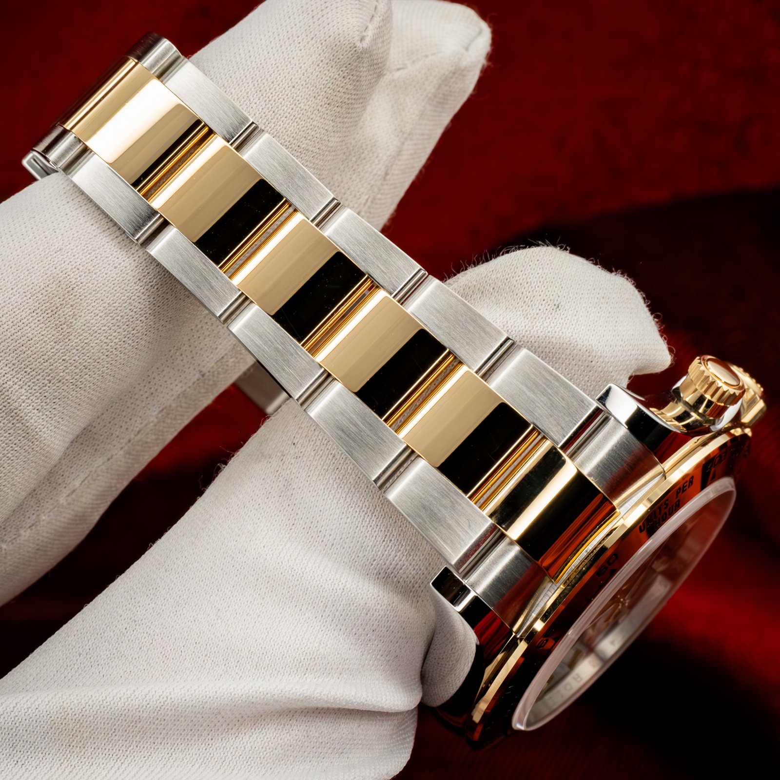 RolexDaytonaTwoToneBlackDial.21.jpg