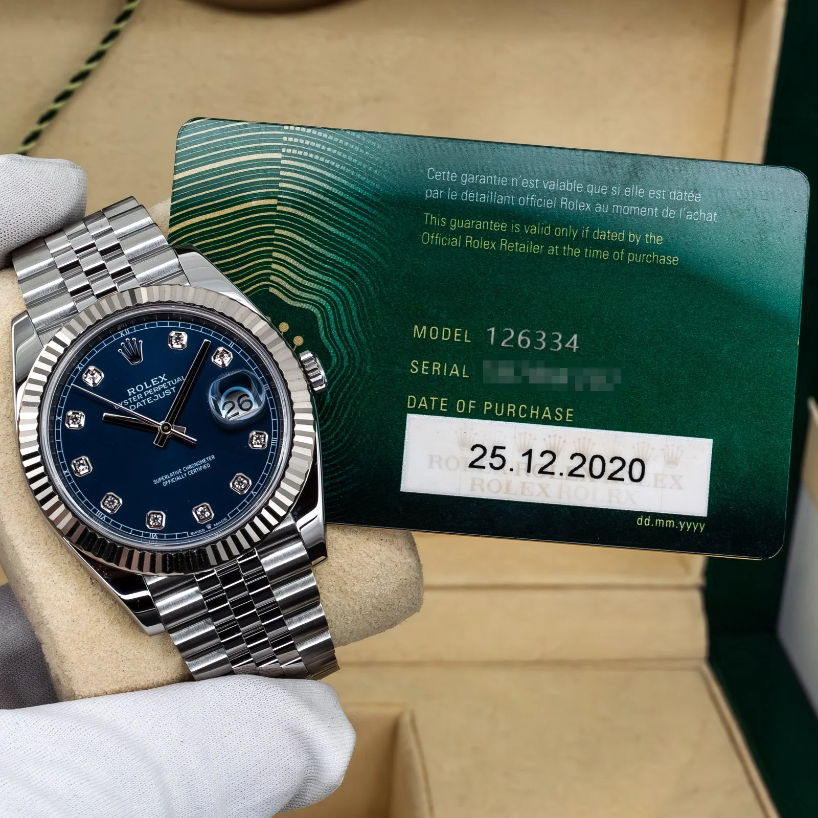 rolex-datejust-41-blue-diamond-fluted-jubilee-the-stellaris-collection.04.jpg