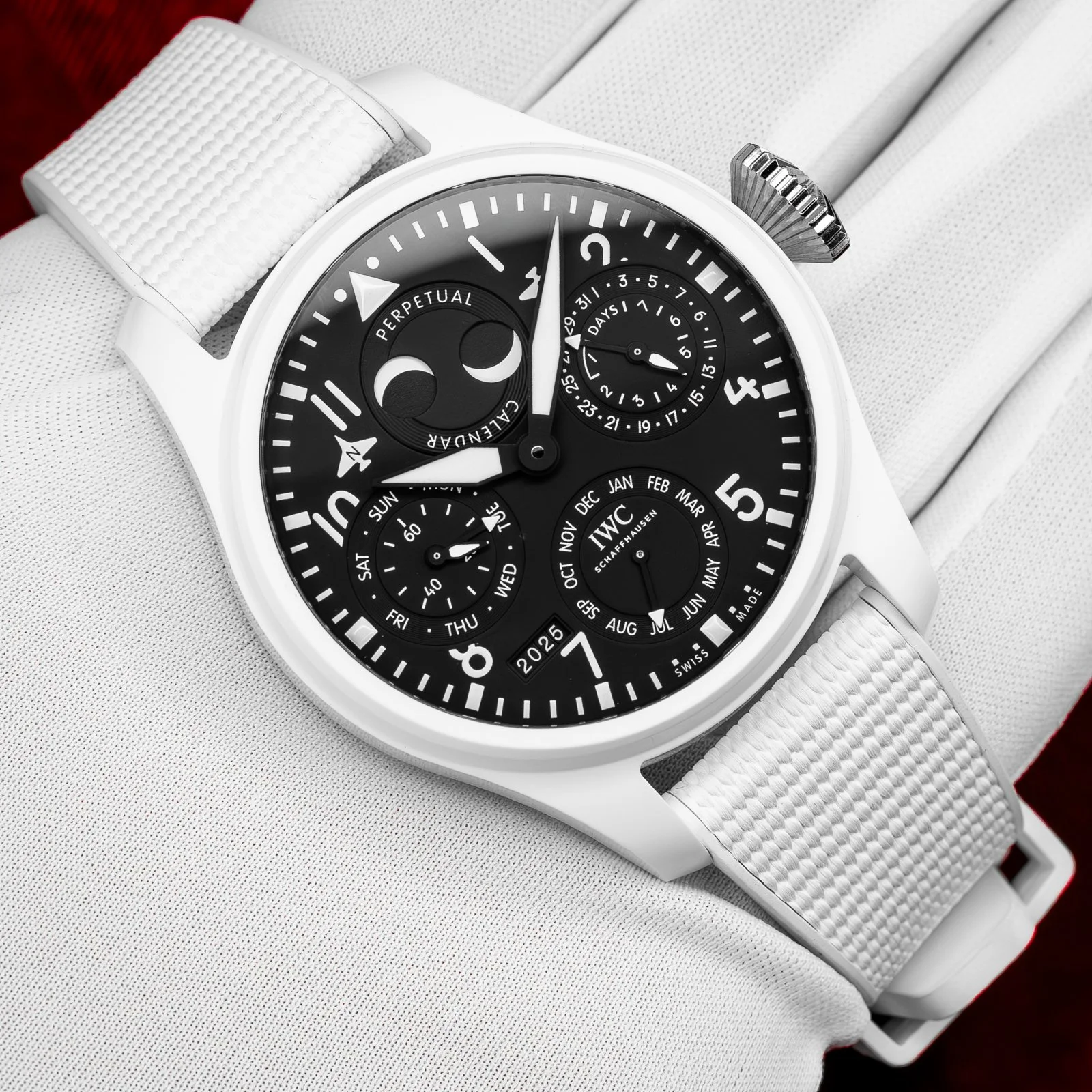 iwc-big-pilot-perpetual-calendar-white-ceramic-iw503008-the-stellaris-collection.13.jpg