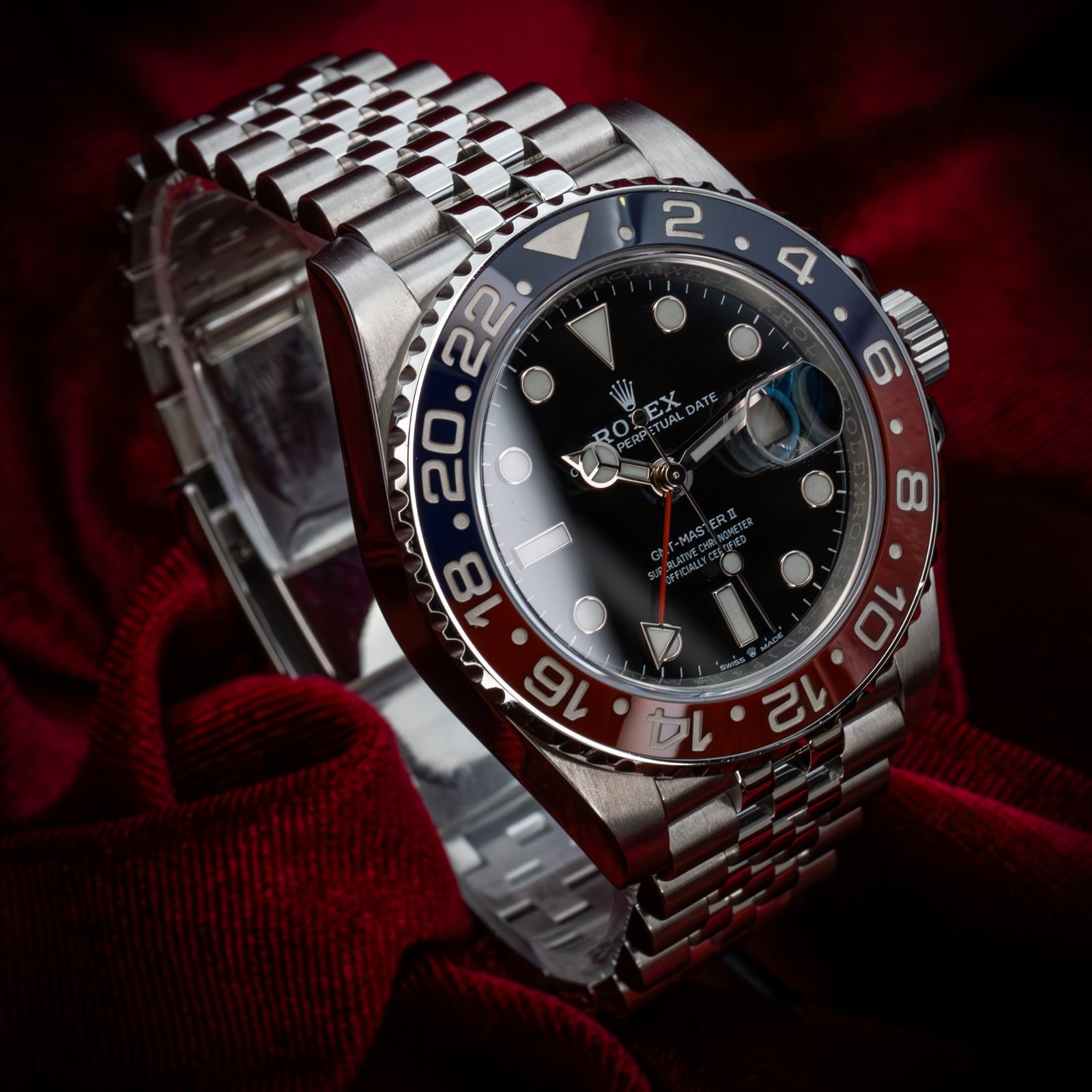 RolexGMTMasterIIPepsi.08.jpg